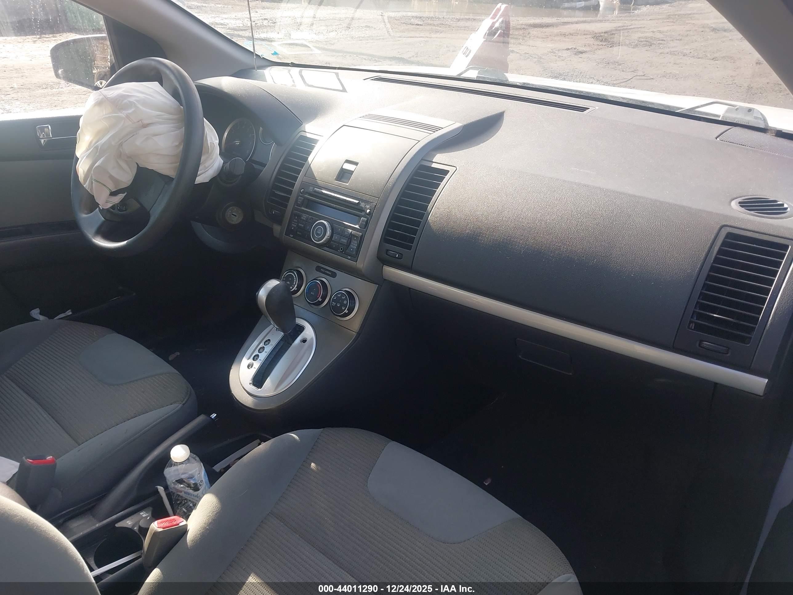 NISSAN SENTRA image 5