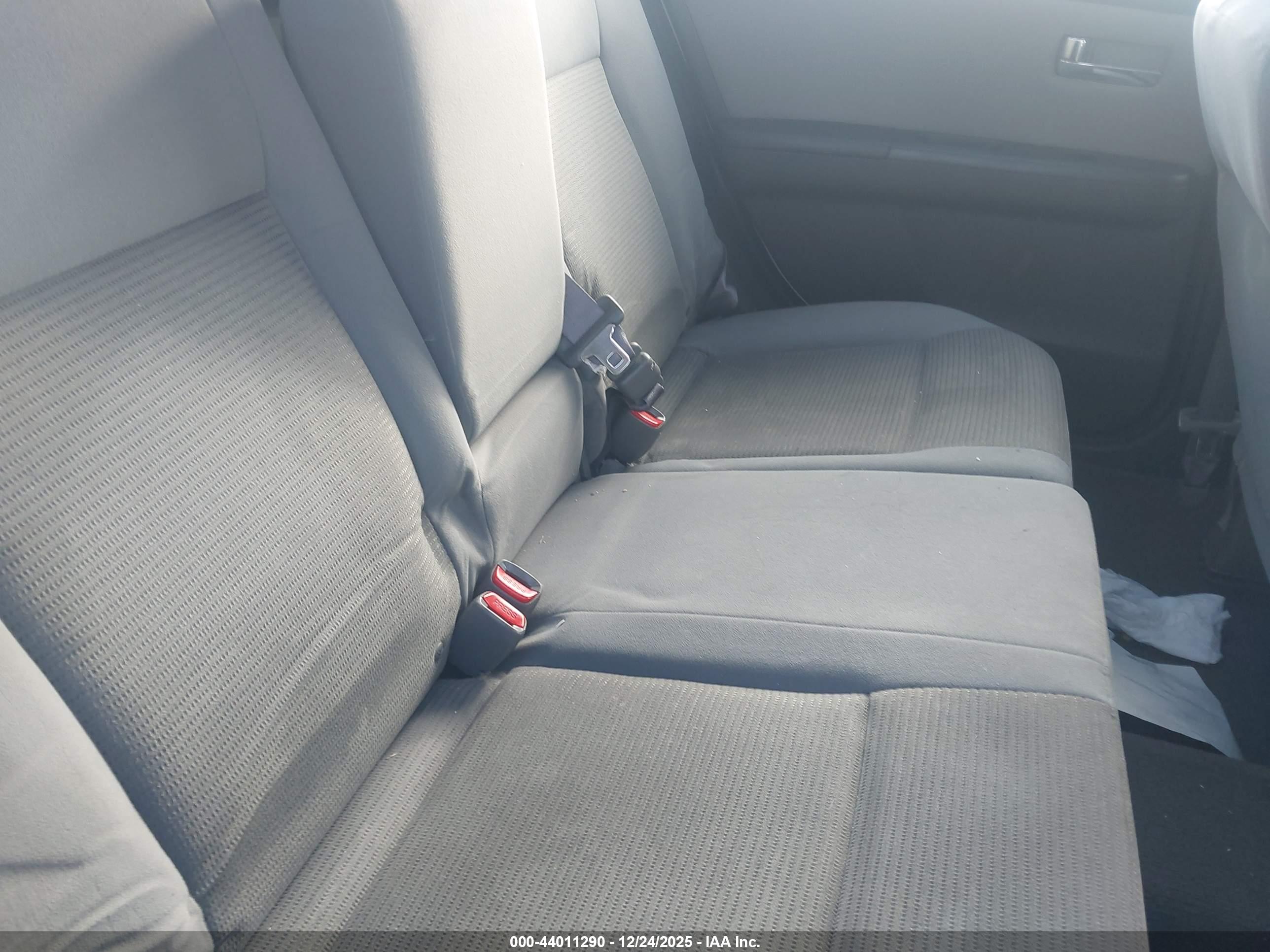 NISSAN SENTRA image 8