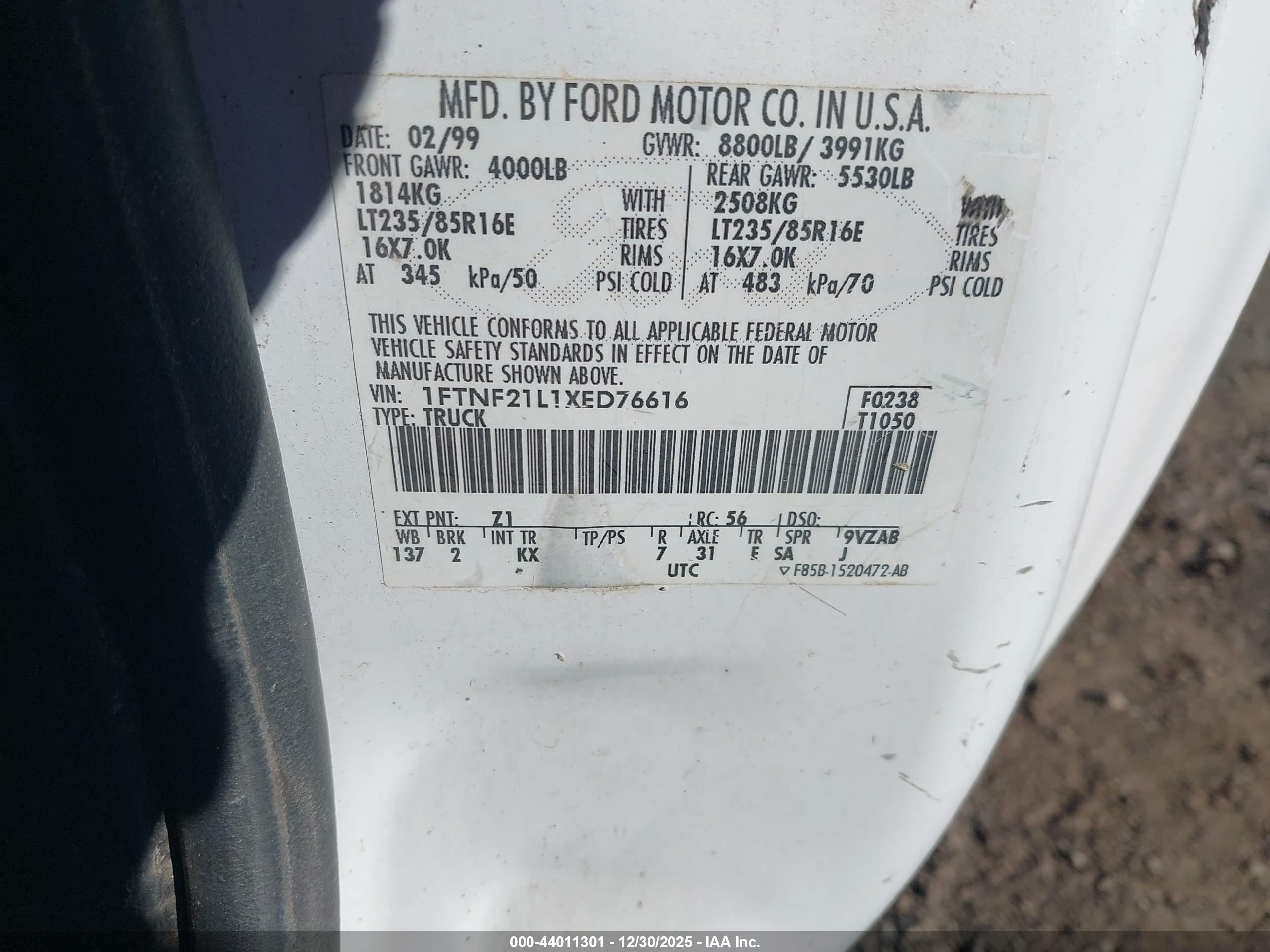 FORD F-250 image 9