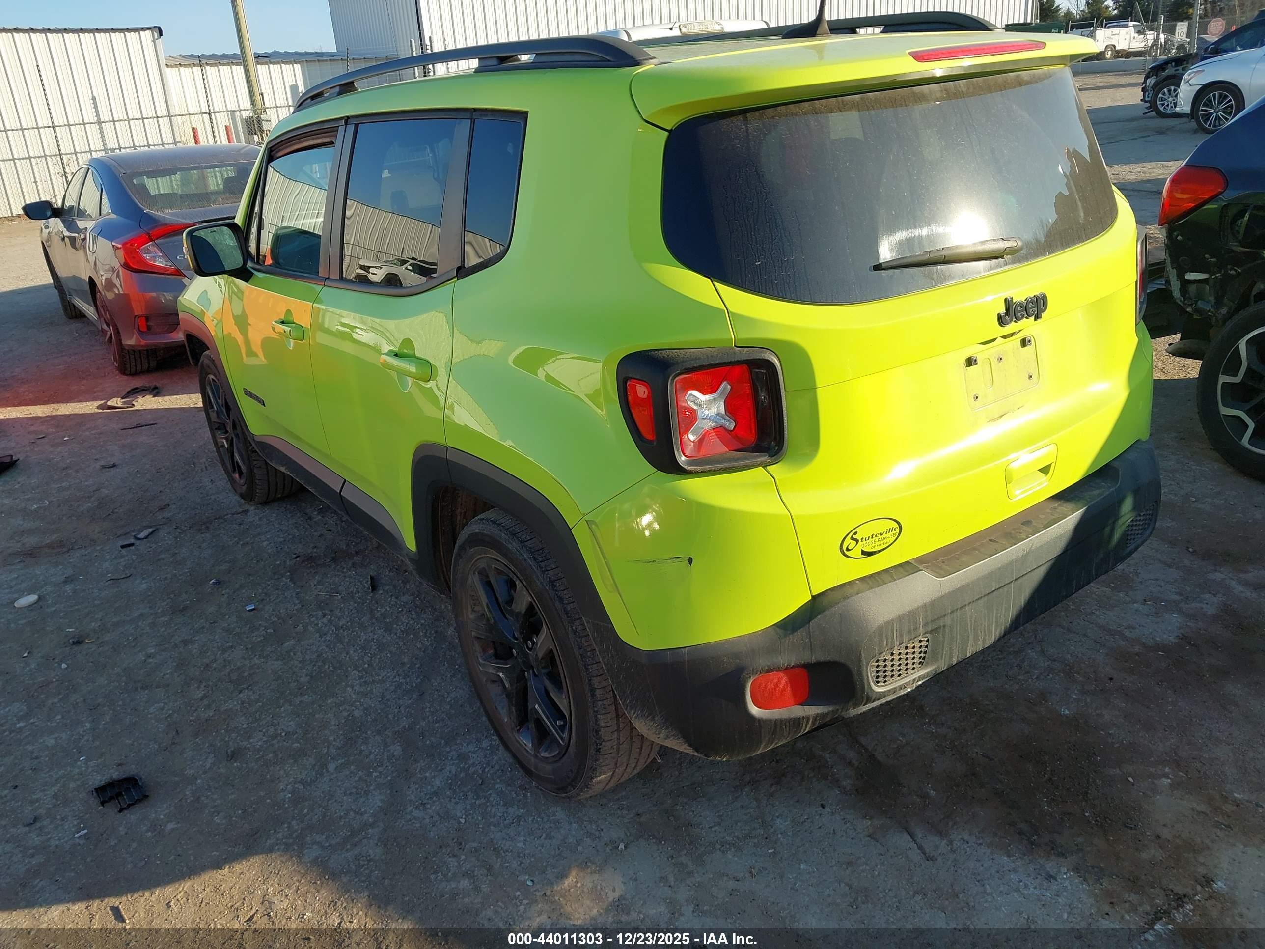JEEP RENEGADE image 3