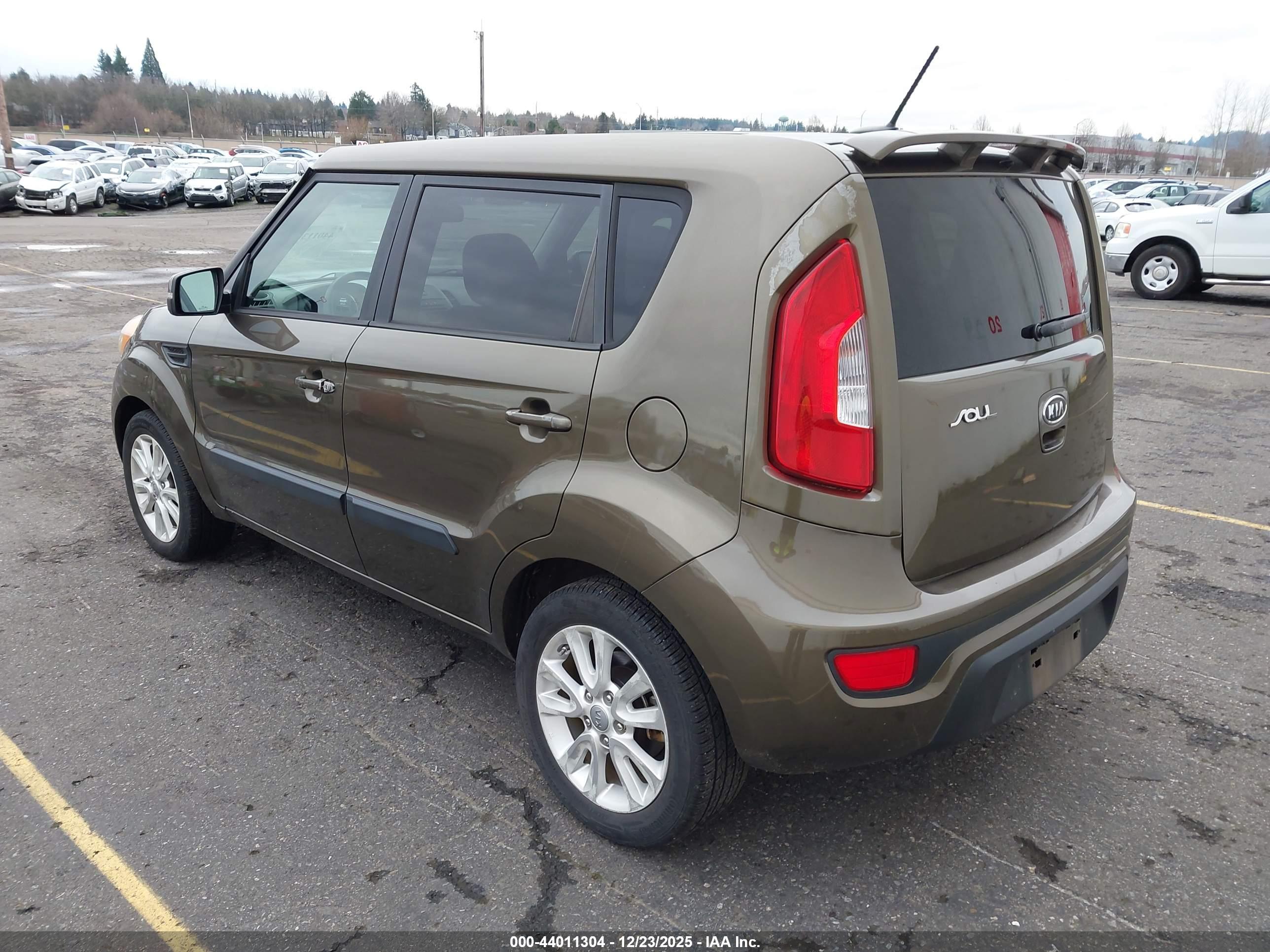 KIA SOUL image 3