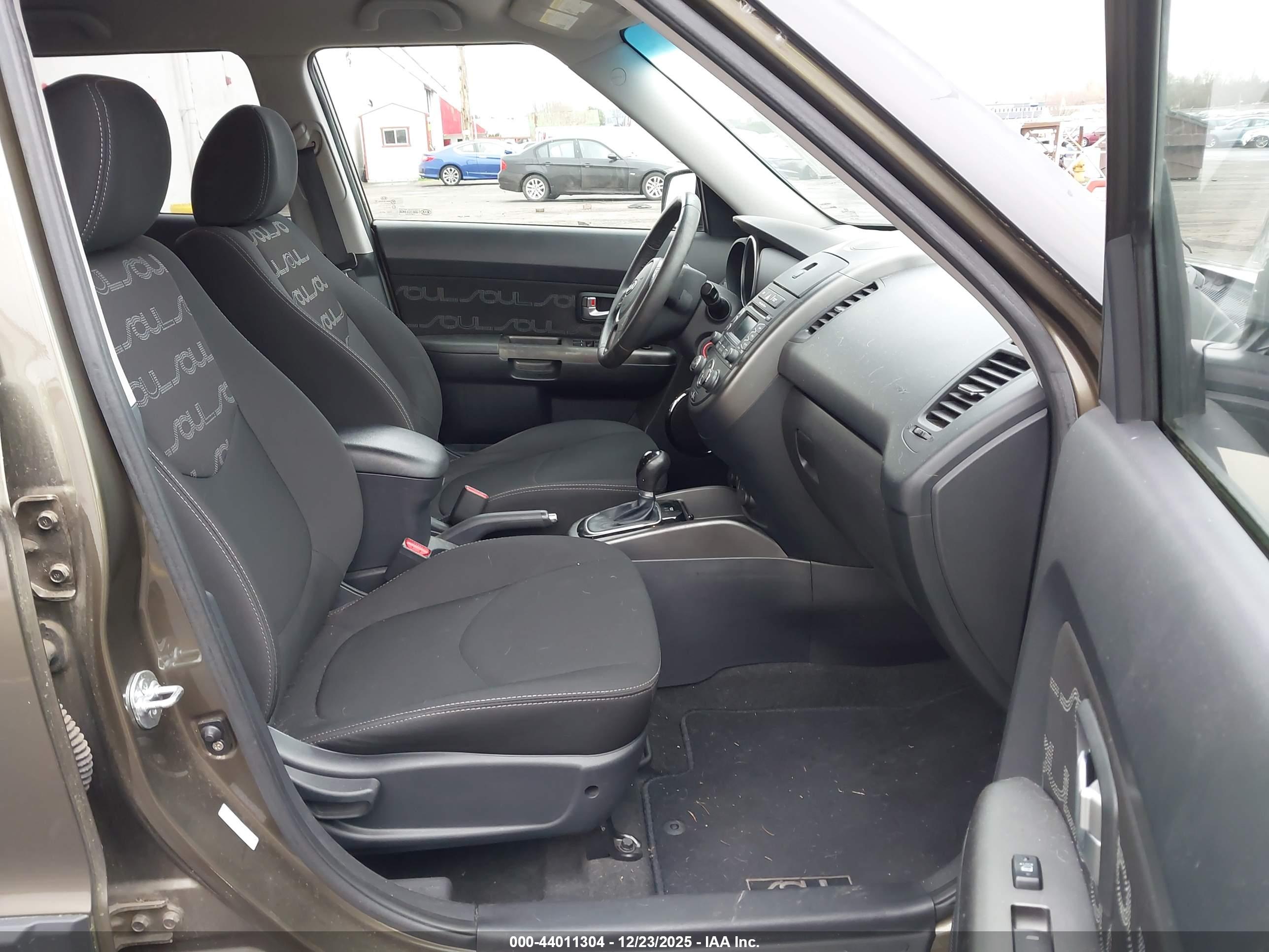 KIA SOUL image 5