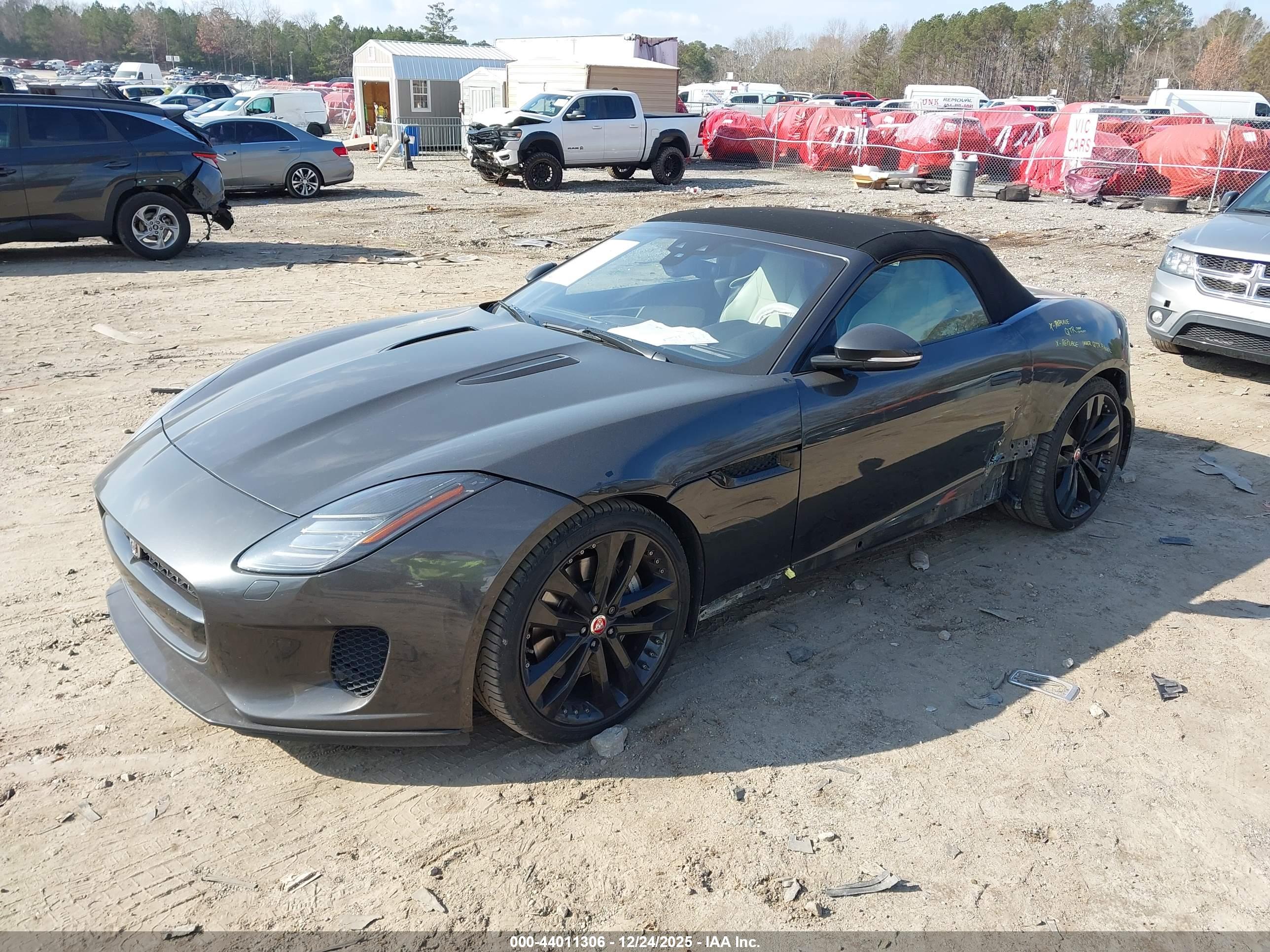 JAGUAR F-TYPE image 2