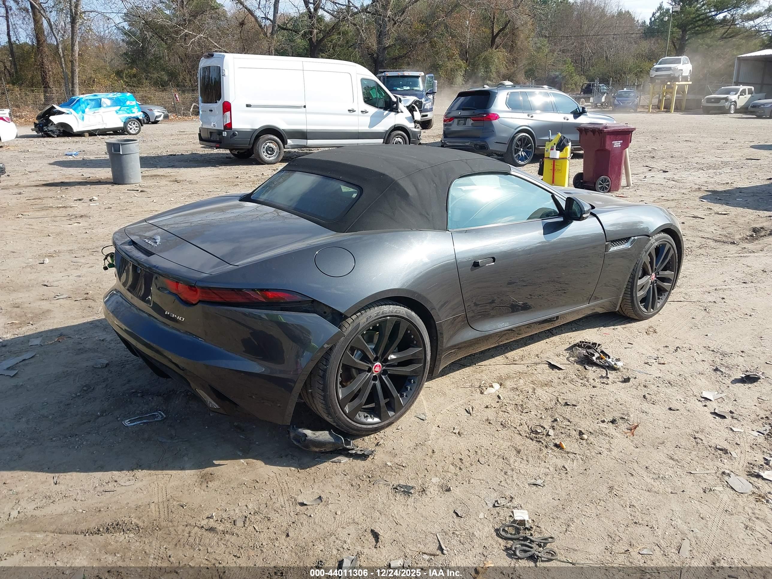 JAGUAR F-TYPE image 4