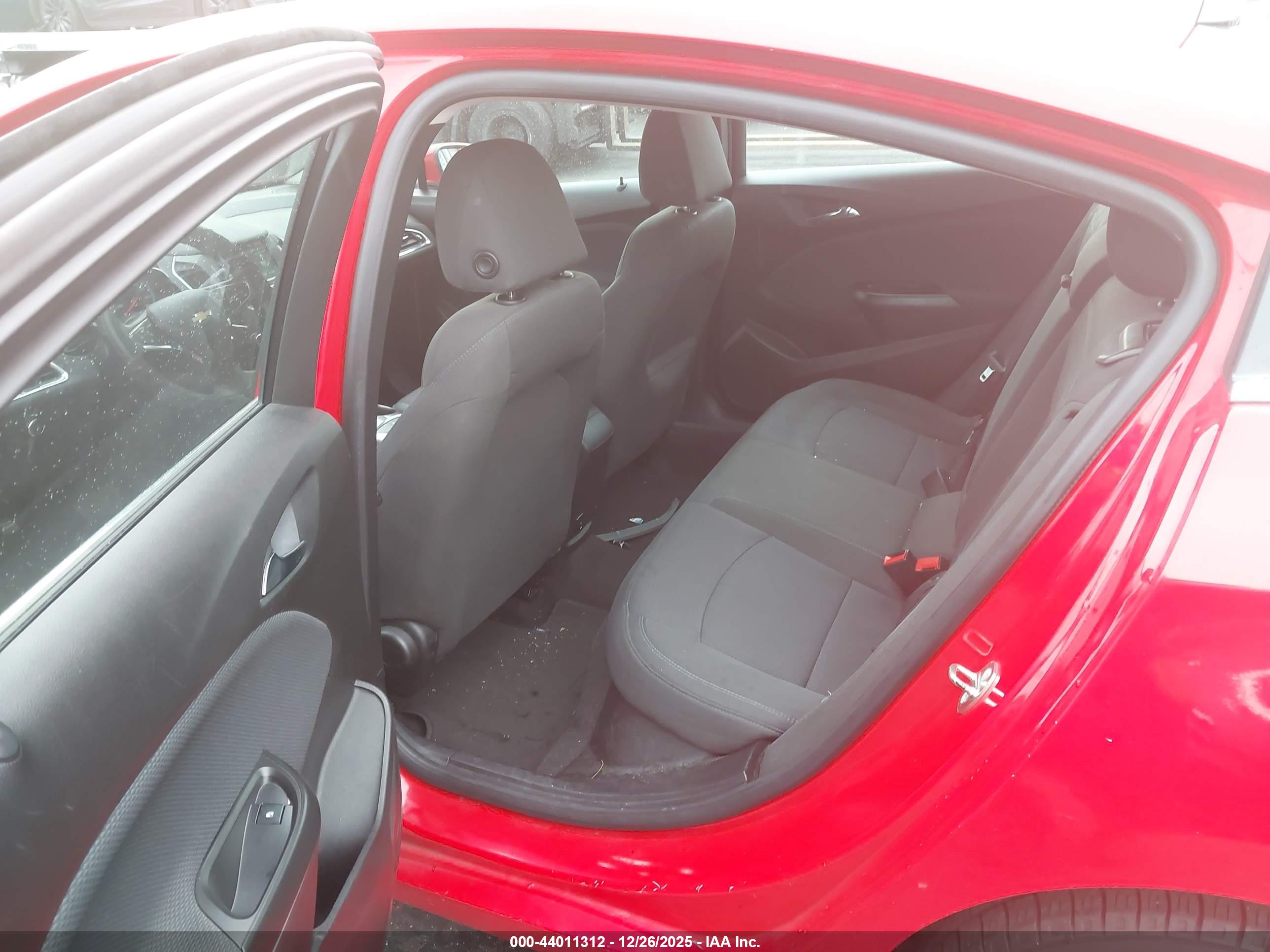 CHEVROLET CRUZE image 8