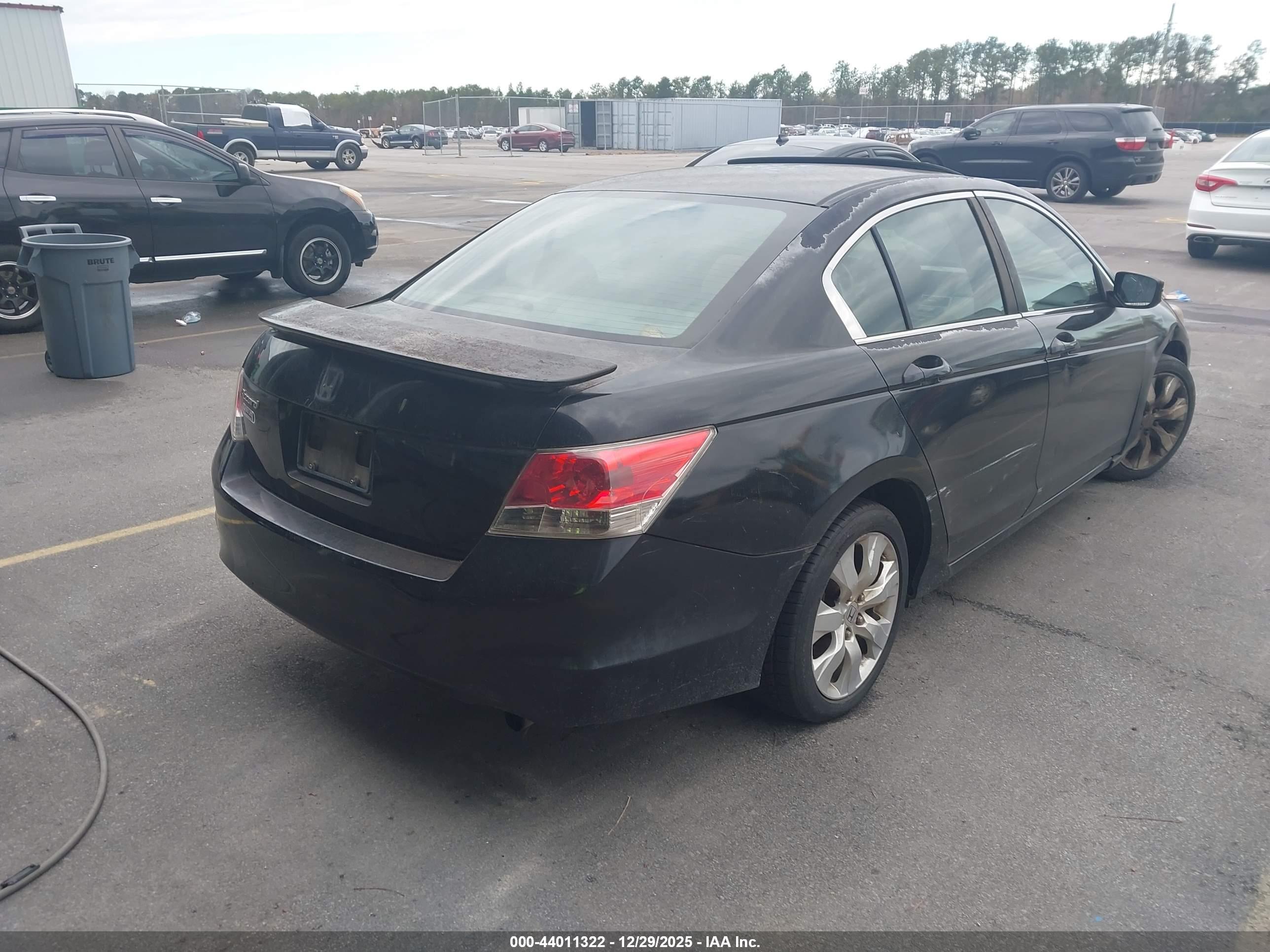 HONDA ACCORD image 4
