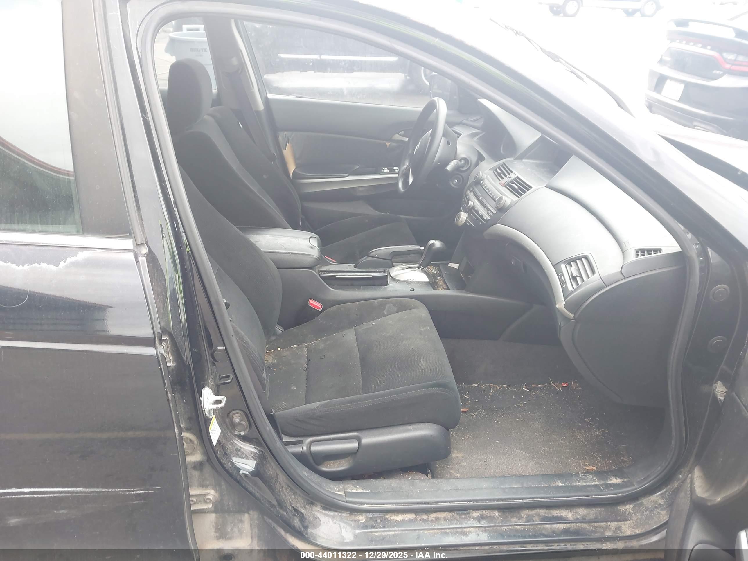 HONDA ACCORD image 5