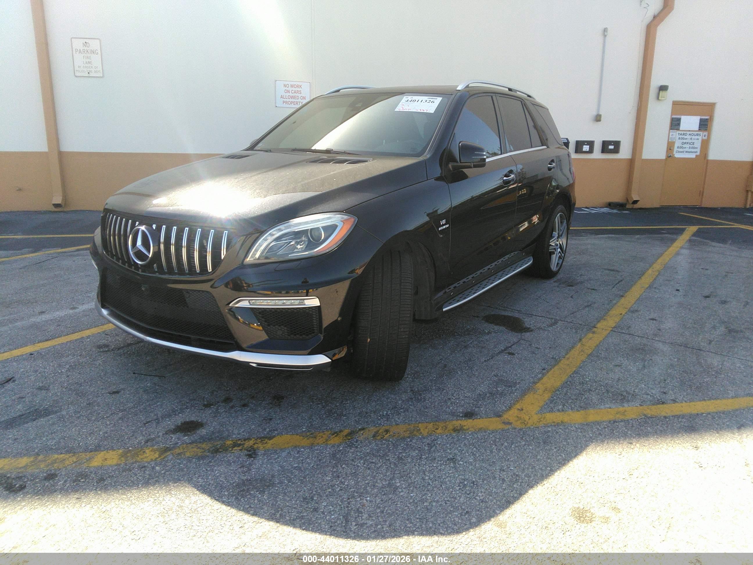 MERCEDES-BENZ ML image 2