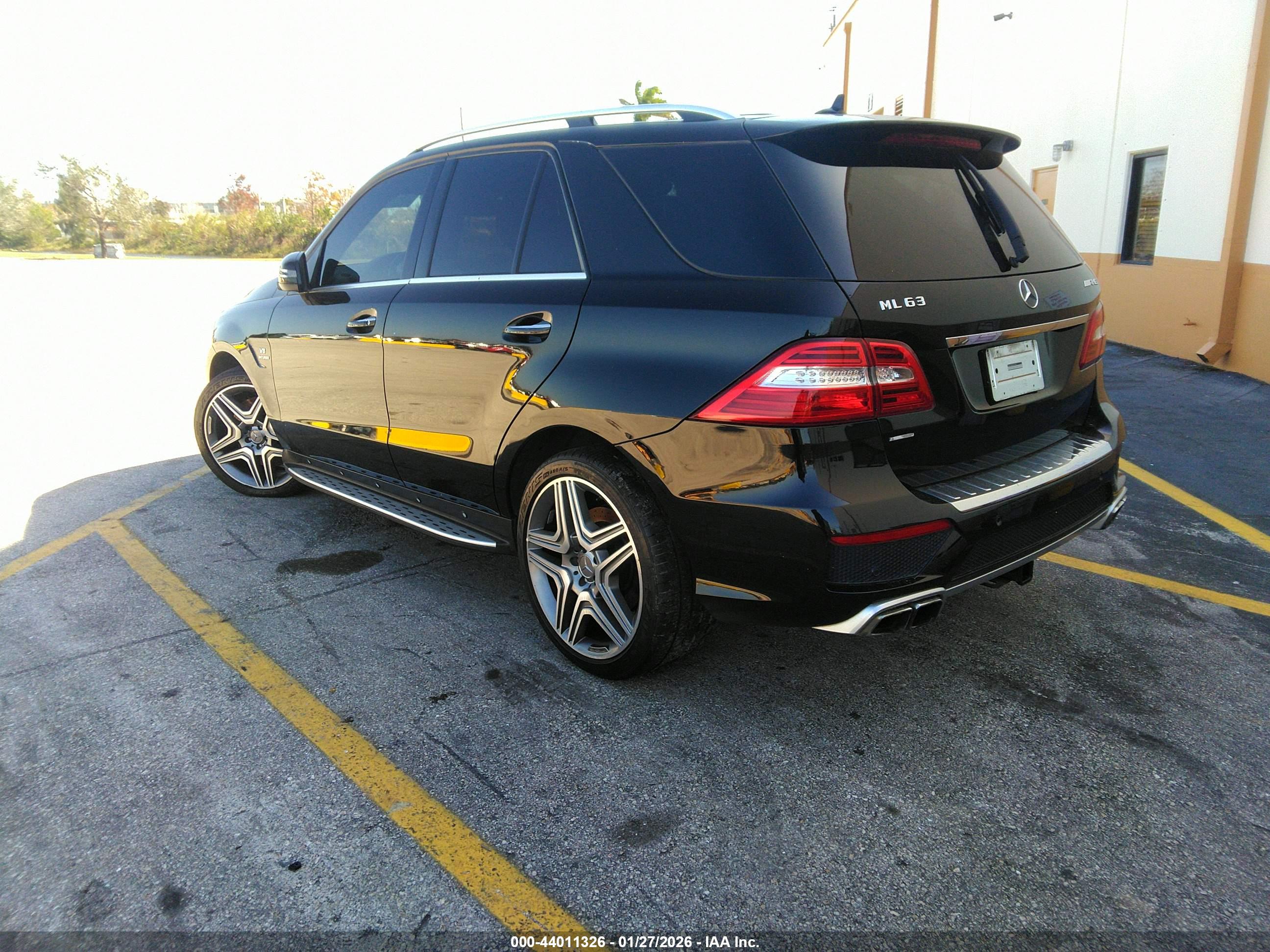 MERCEDES-BENZ ML image 3