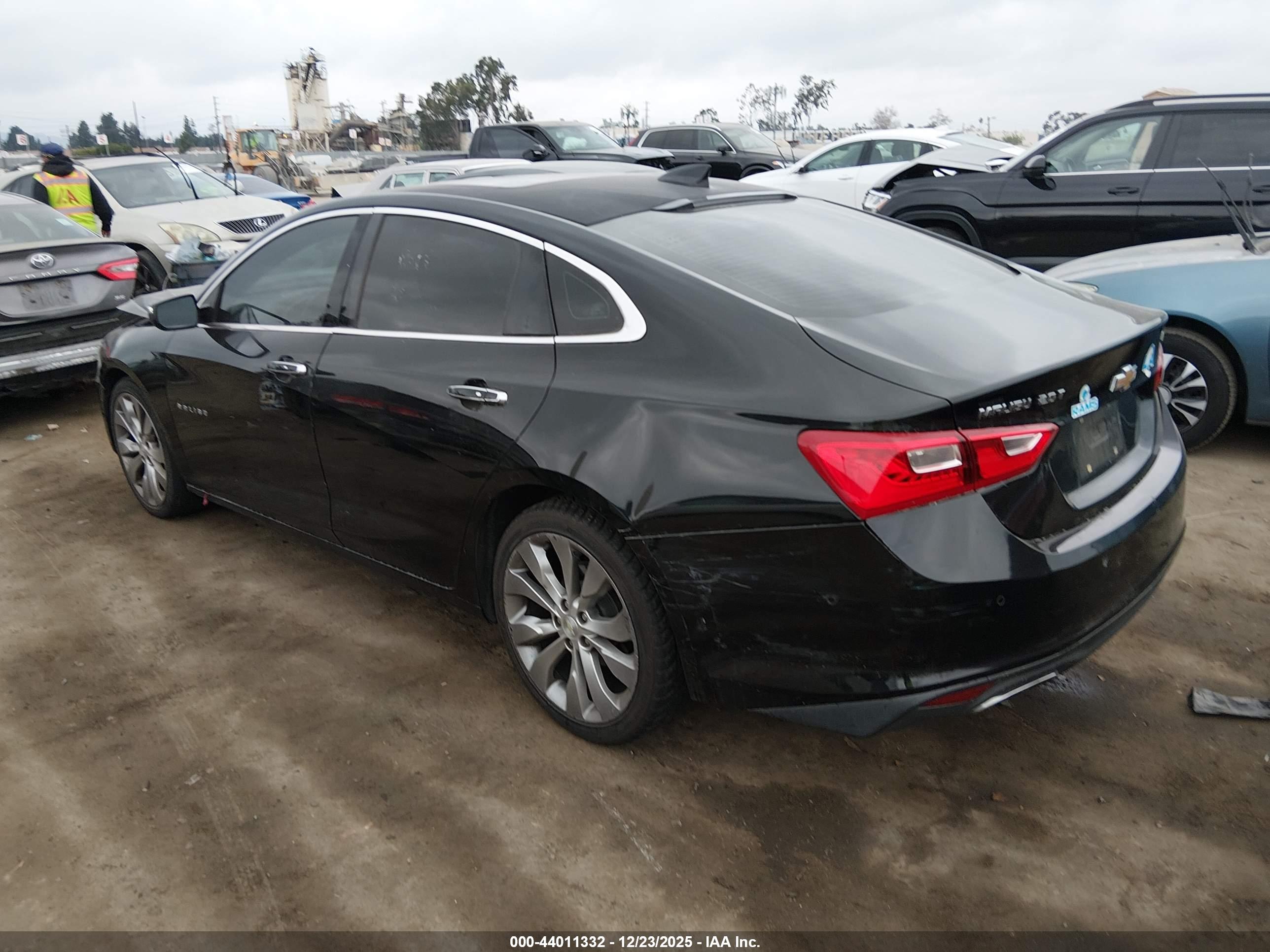 CHEVROLET MALIBU image 3