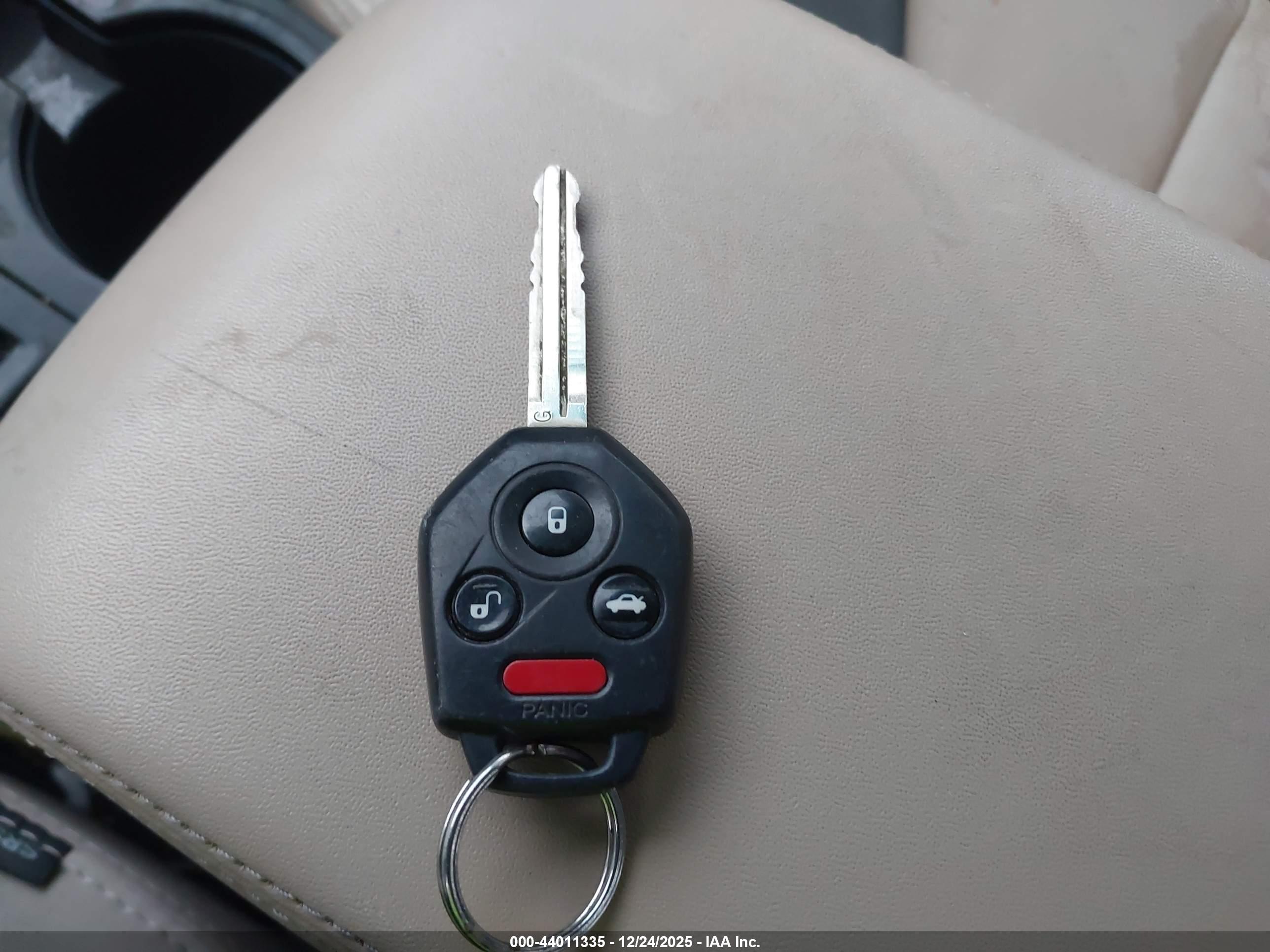 SUBARU LEGACY image 11