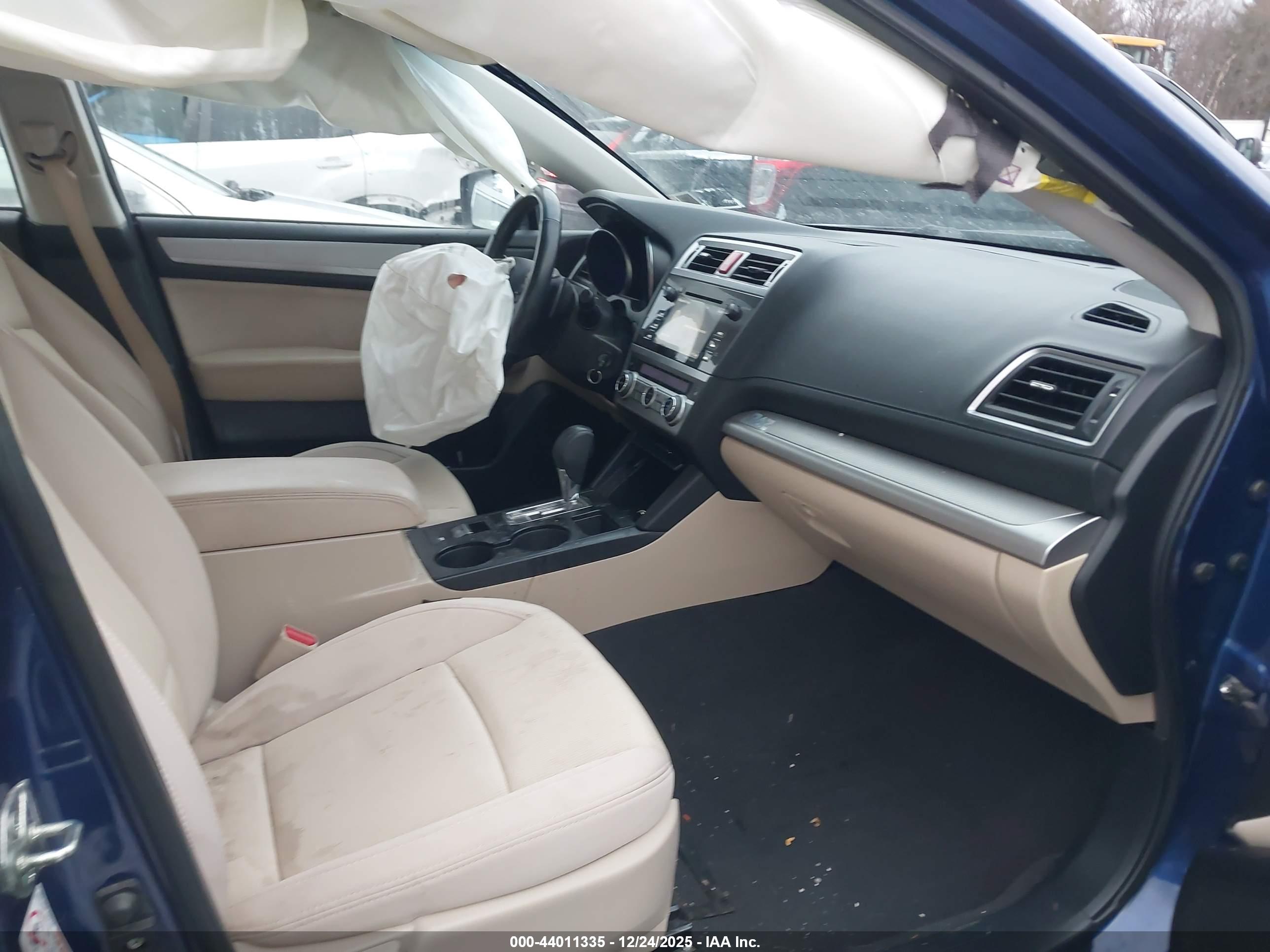 SUBARU LEGACY image 5