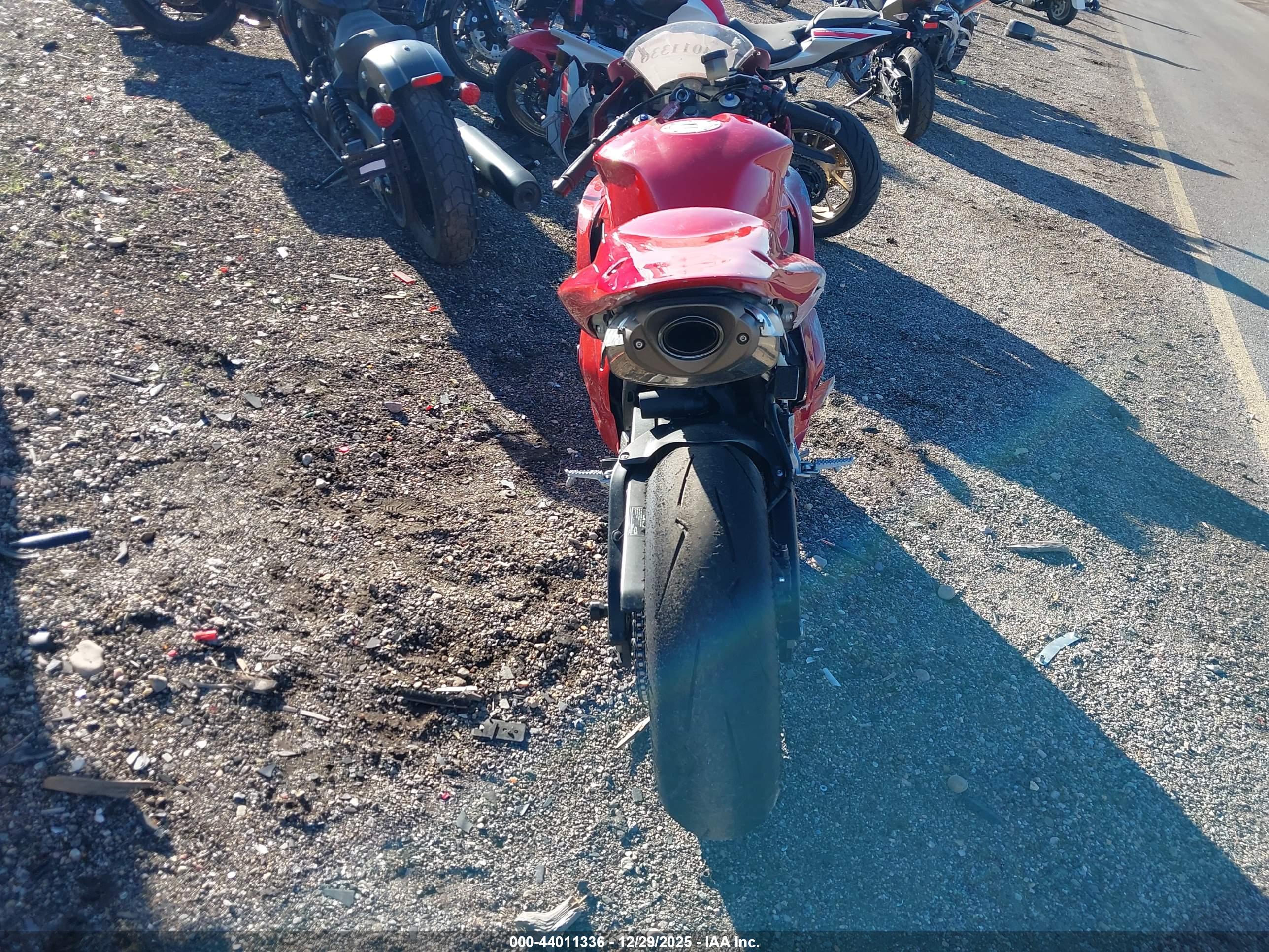 HONDA CBR600 image 6