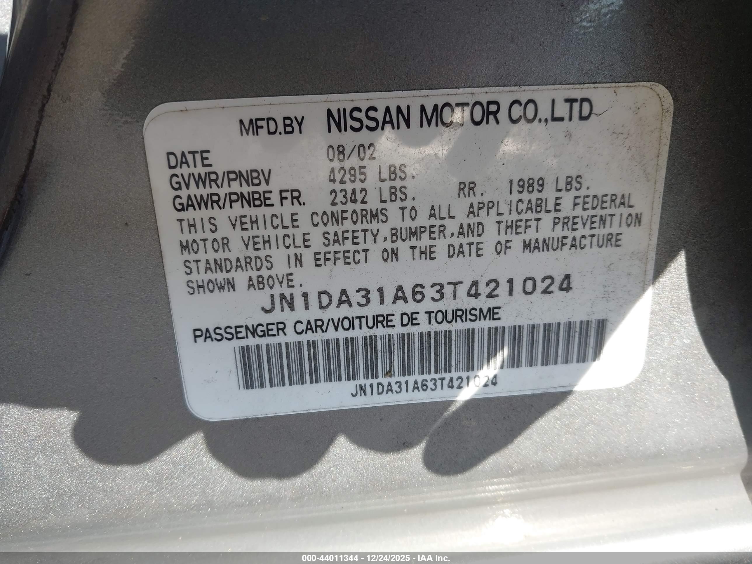 NISSAN MAXIMA image 9