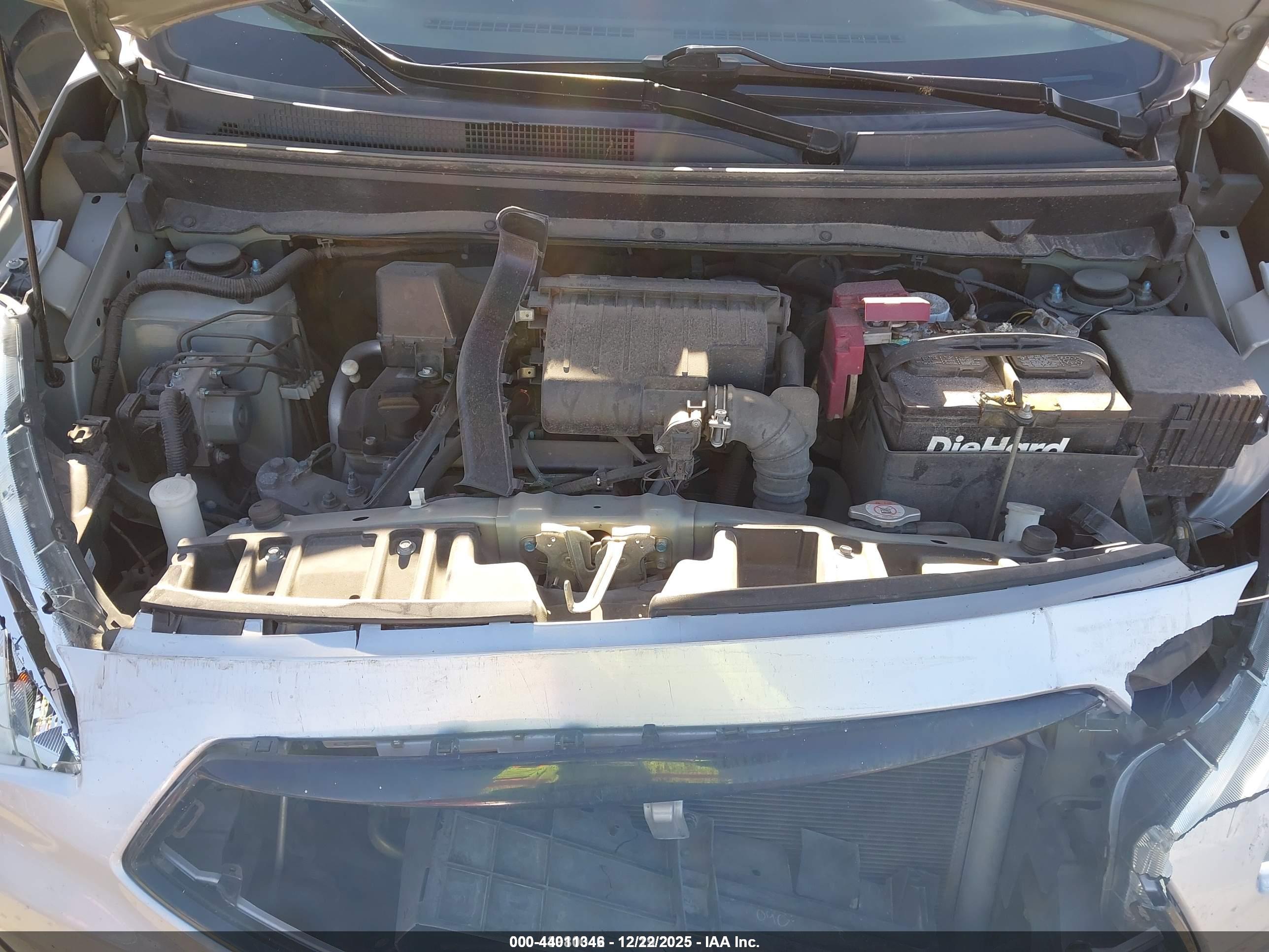 MITSUBISHI MIRAGE image 10