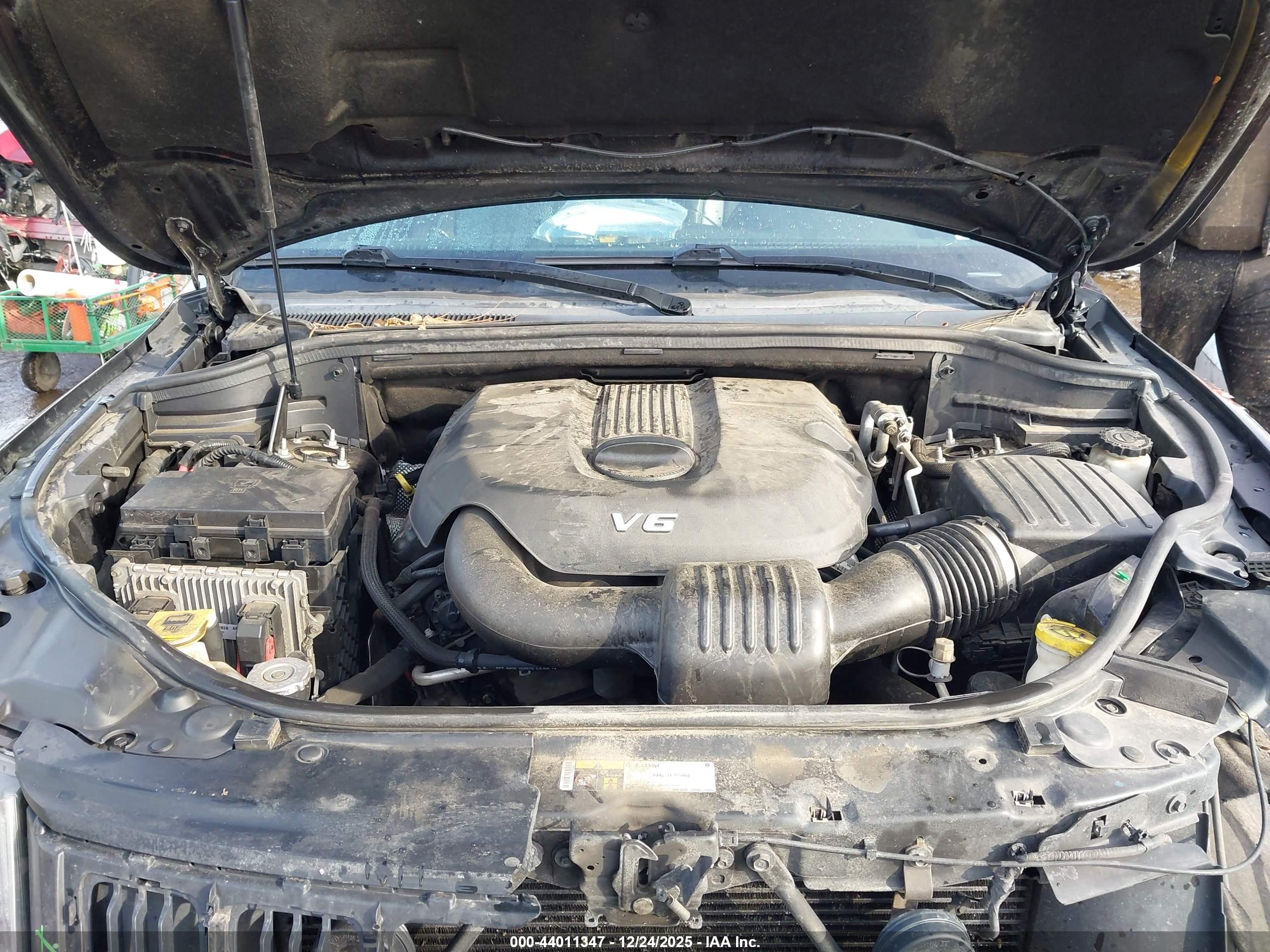 JEEP GRAND image 10