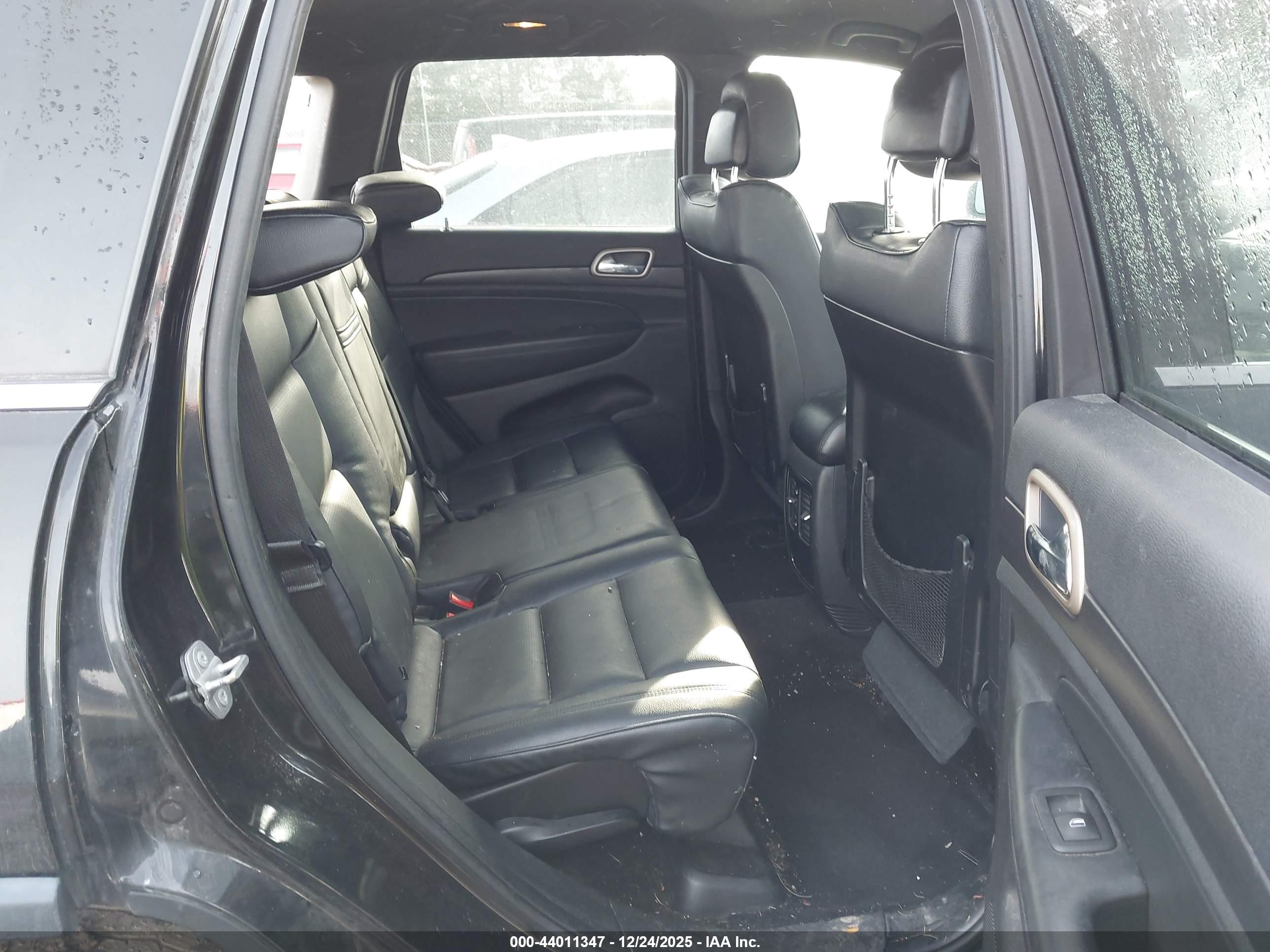 JEEP GRAND image 8