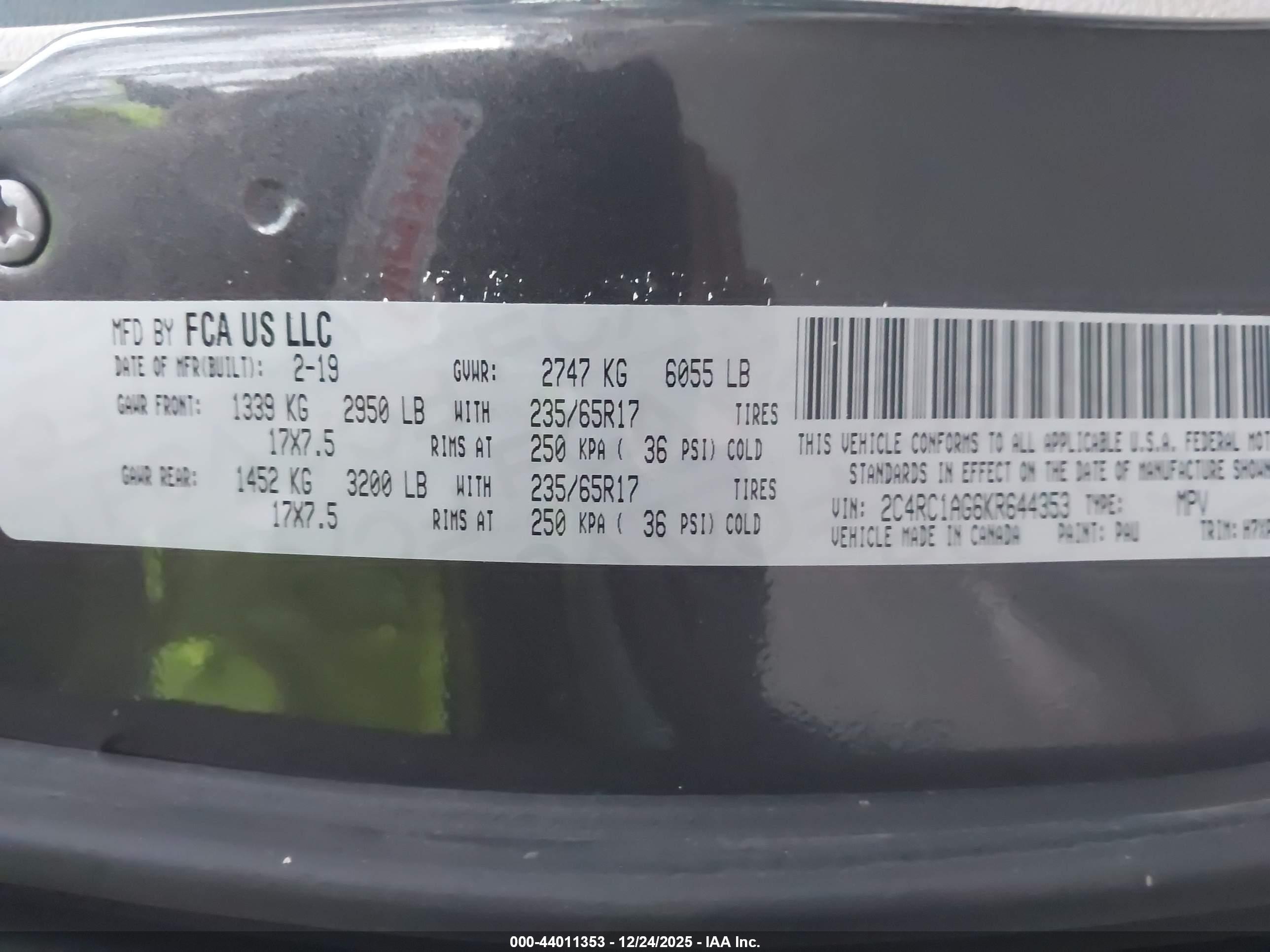 CHRYSLER PACIFICA image 9
