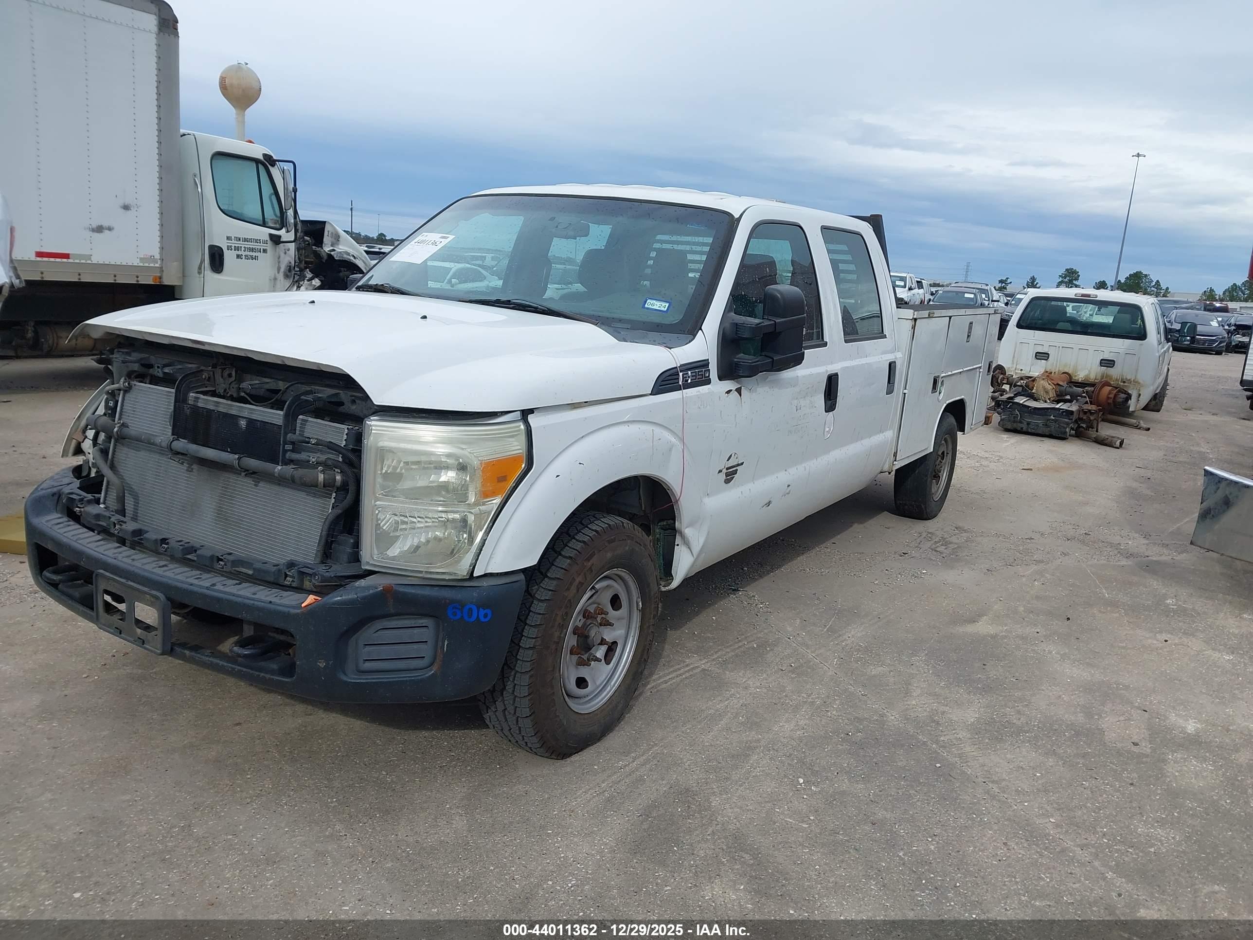 FORD F-350 image 2