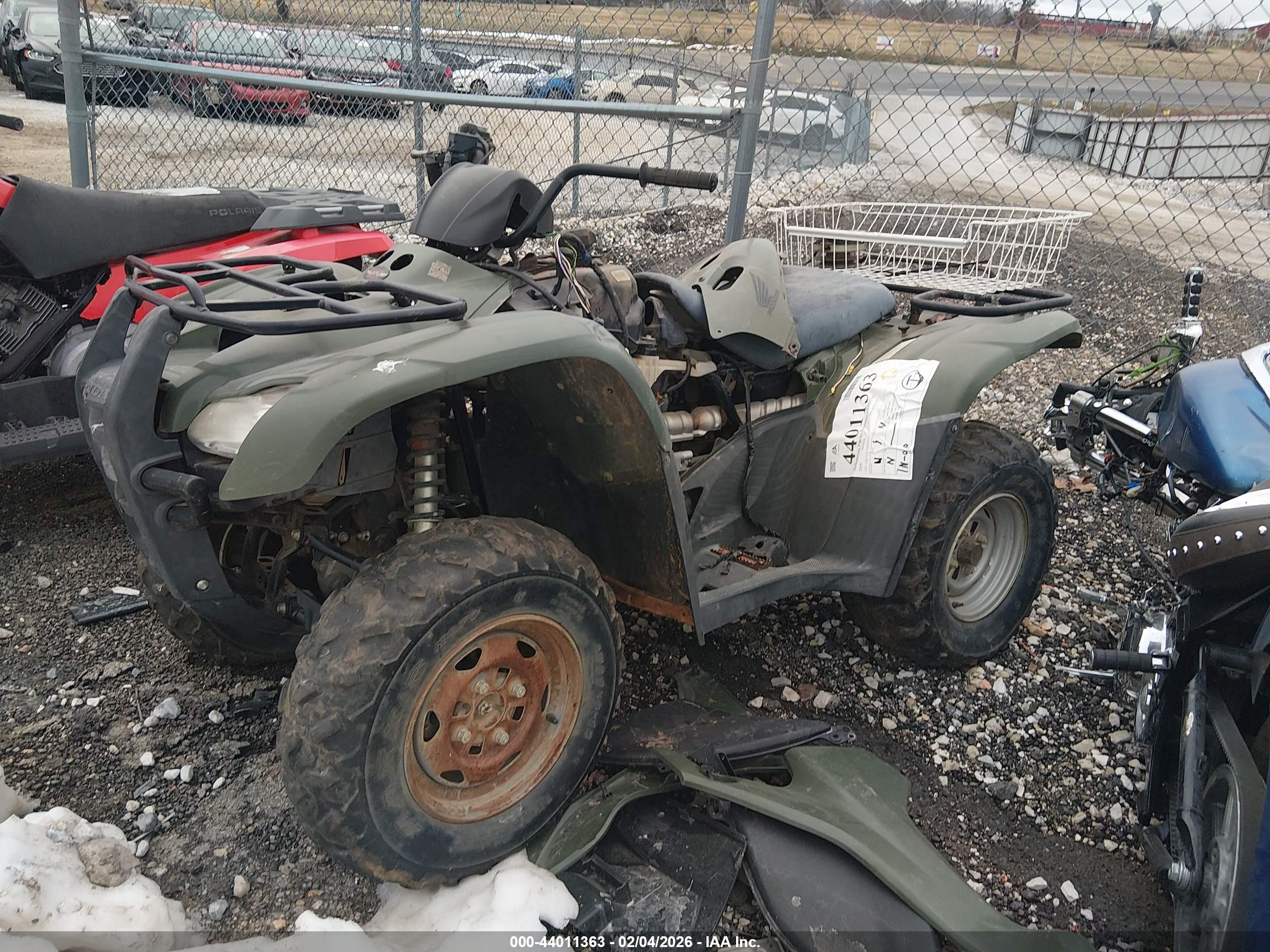 HONDA TRX420 image 2