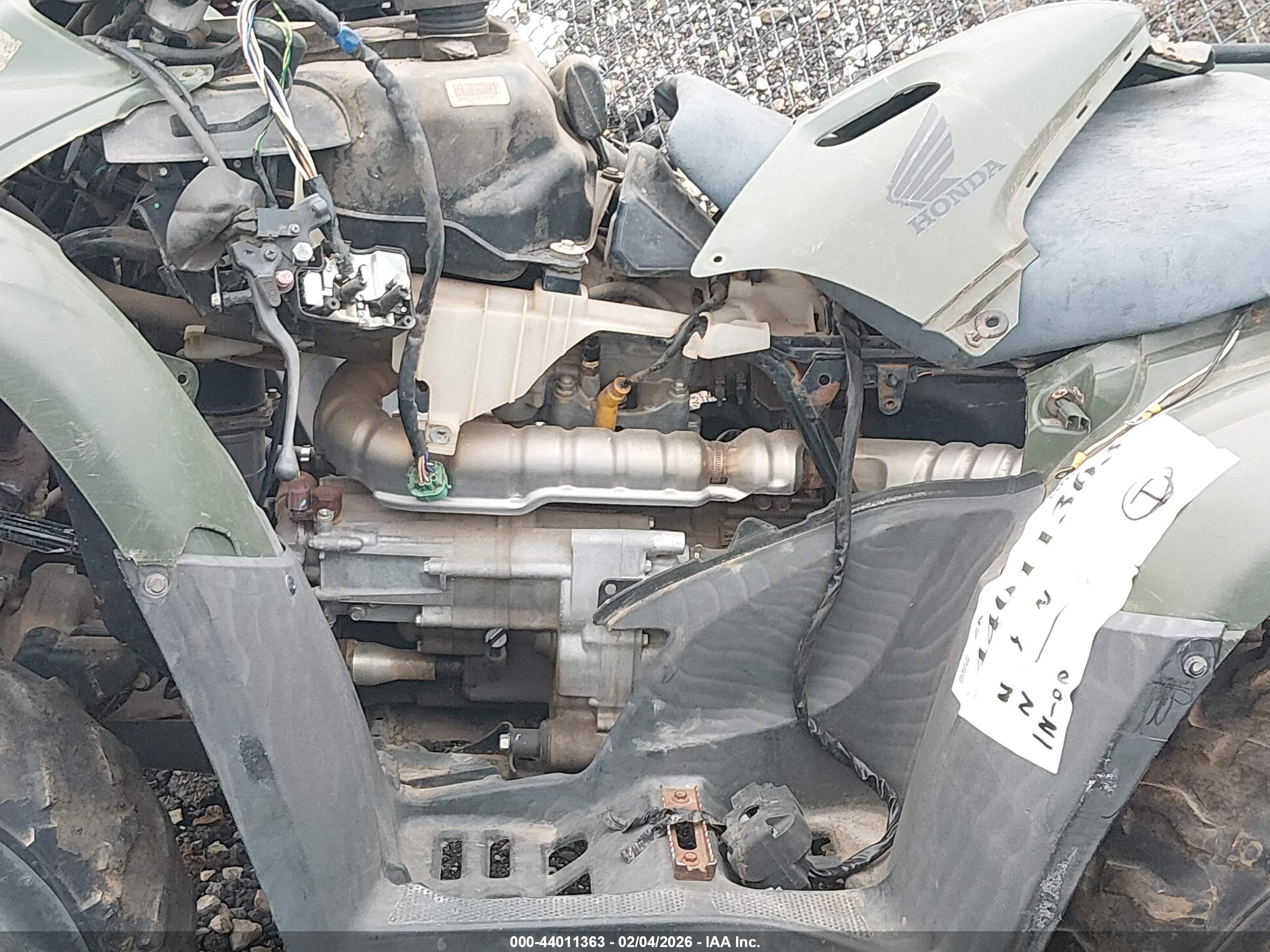 HONDA TRX420 image 9