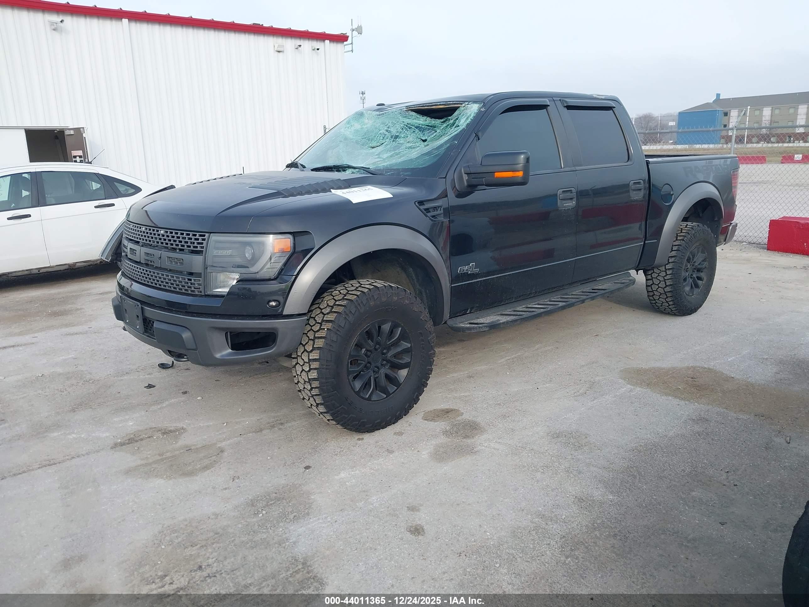 FORD F-150 image 2