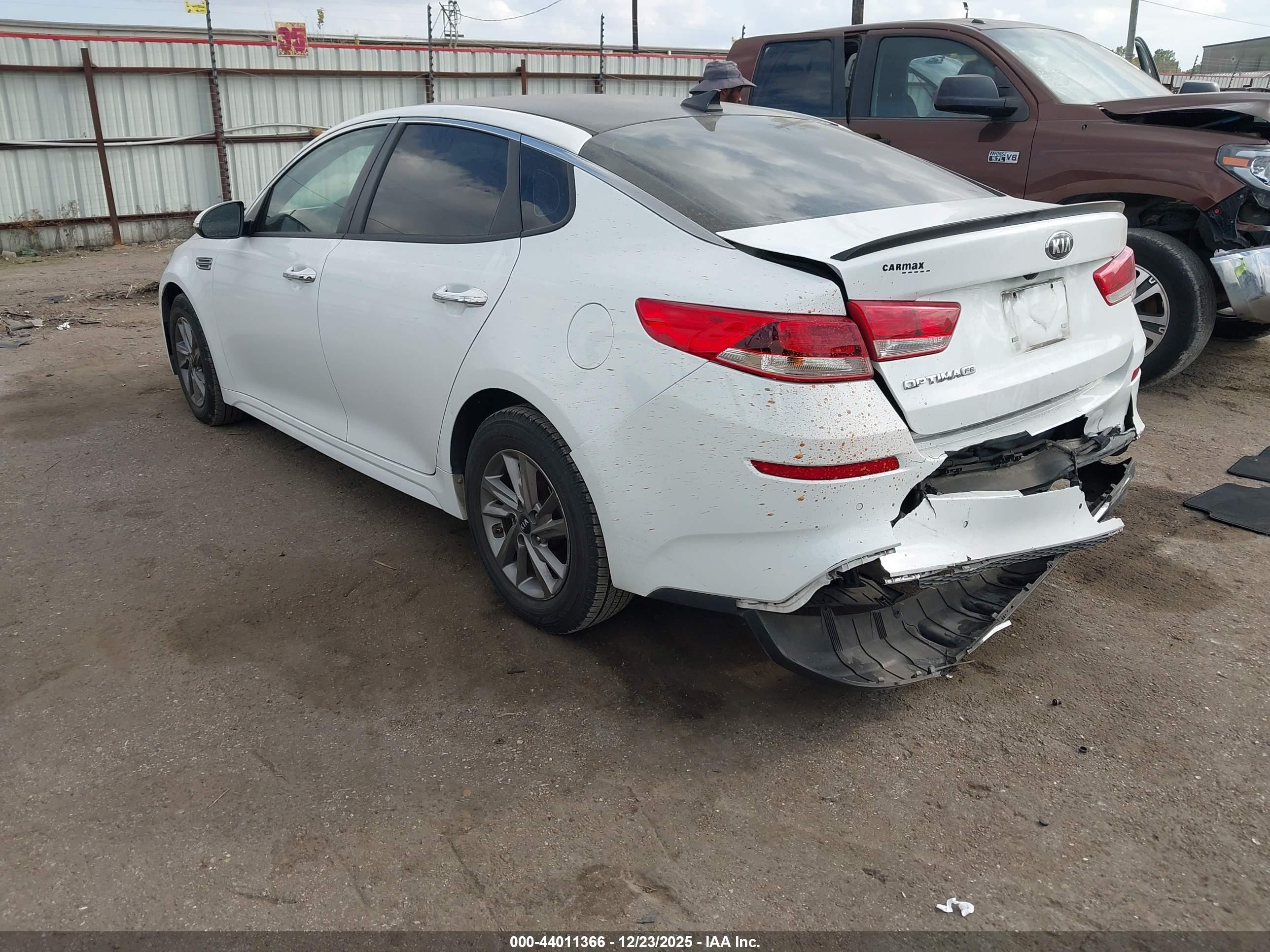 KIA OPTIMA image 3