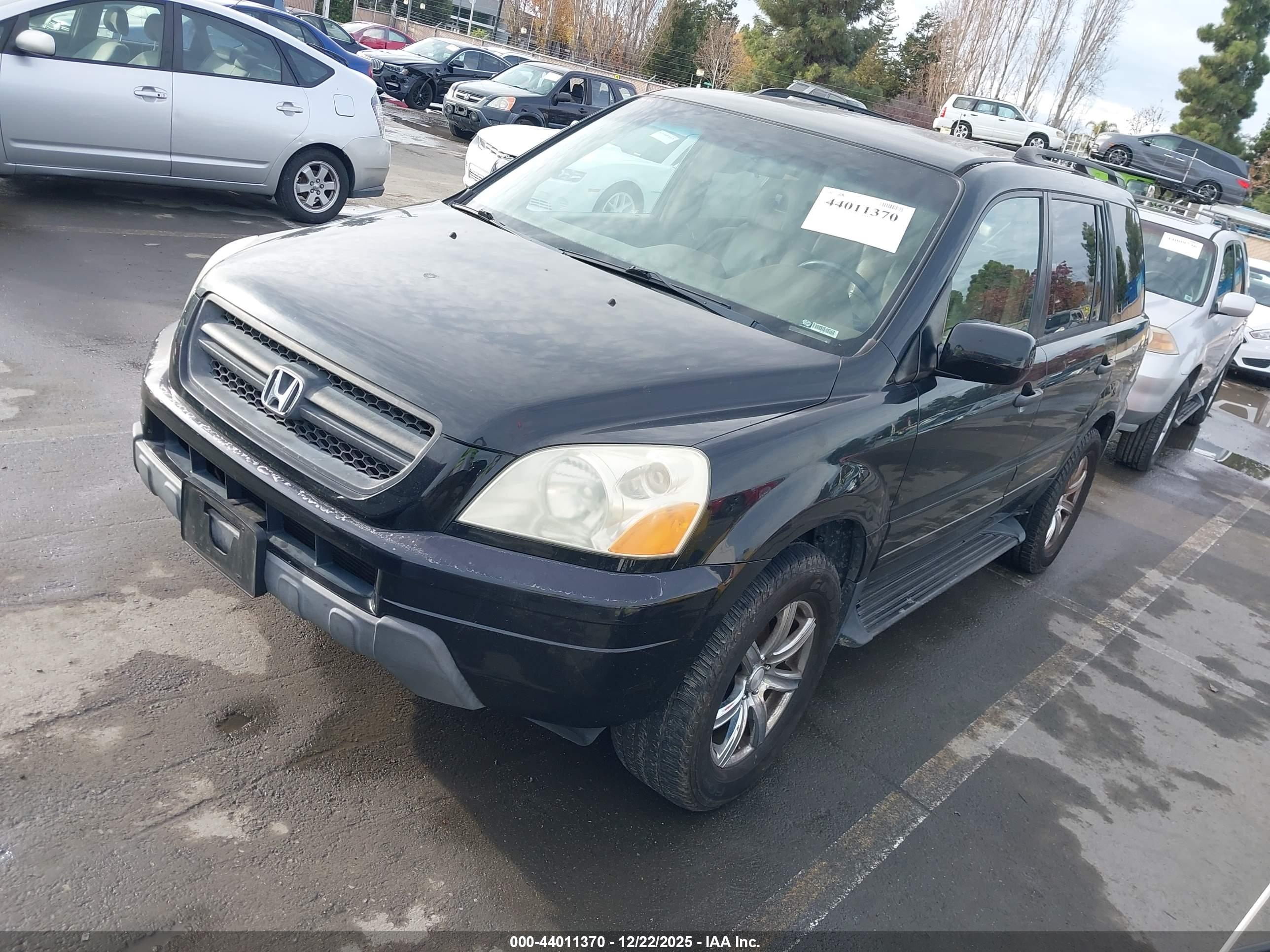HONDA PILOT image 2