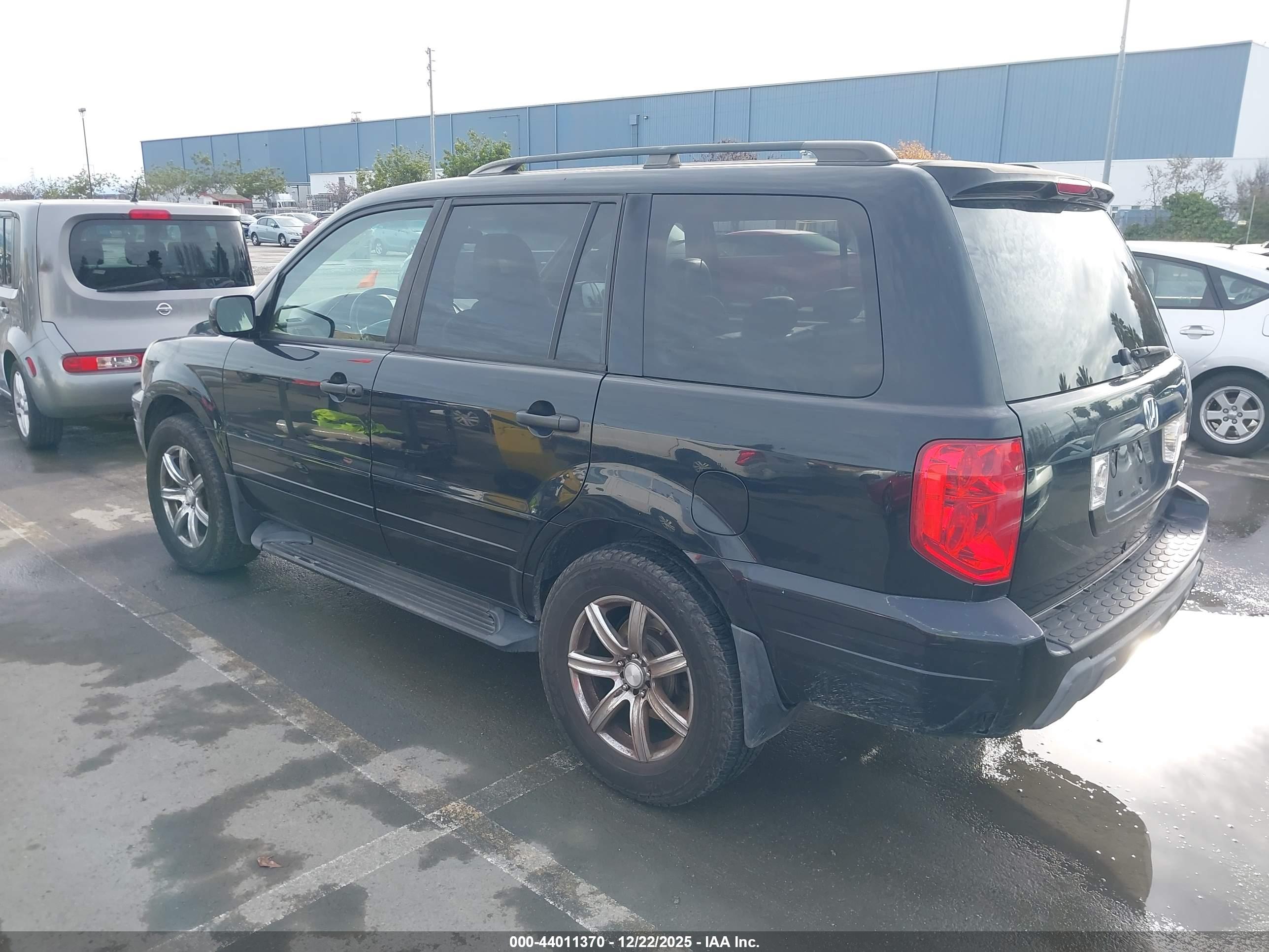HONDA PILOT image 3