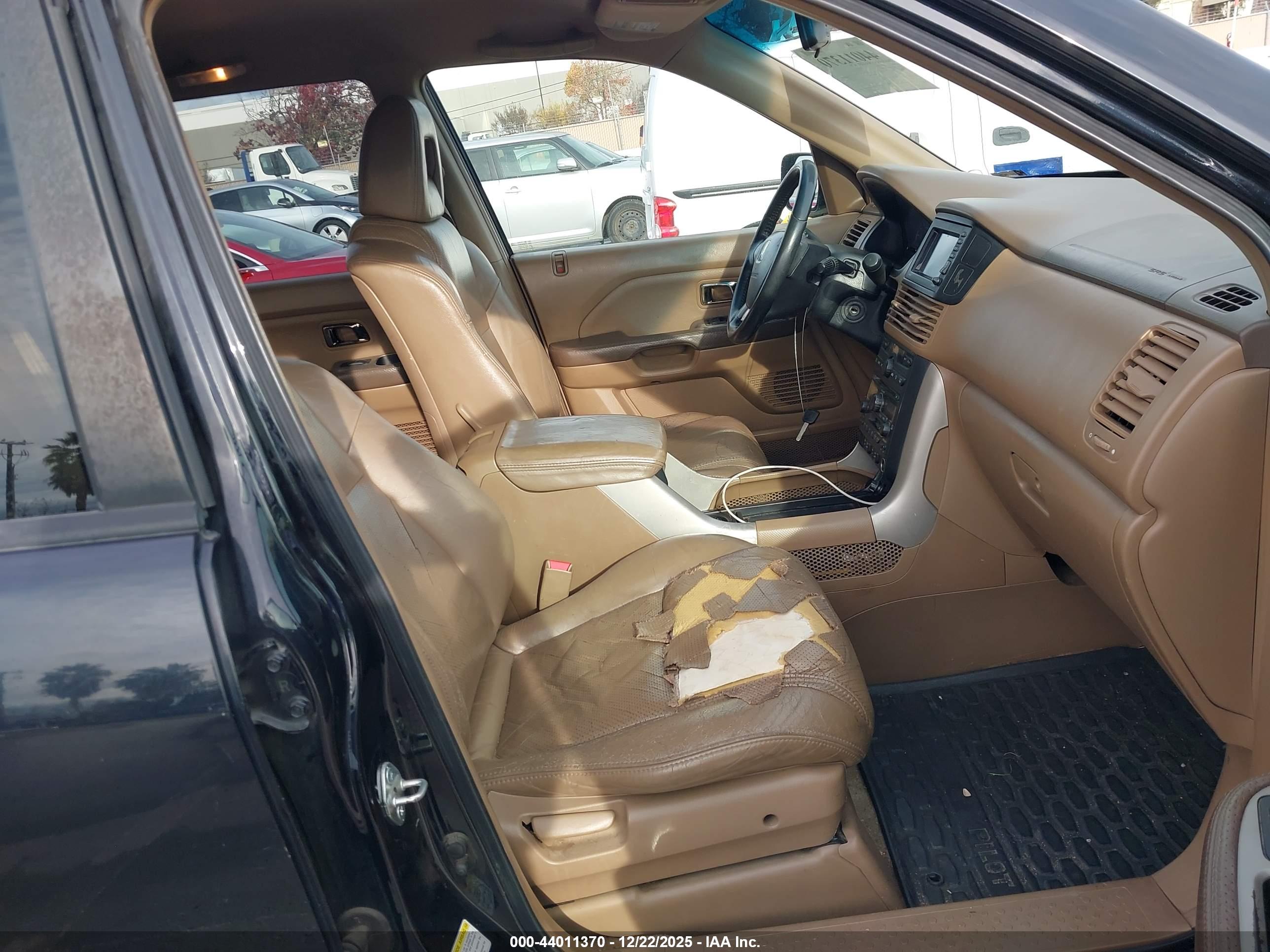 HONDA PILOT image 5