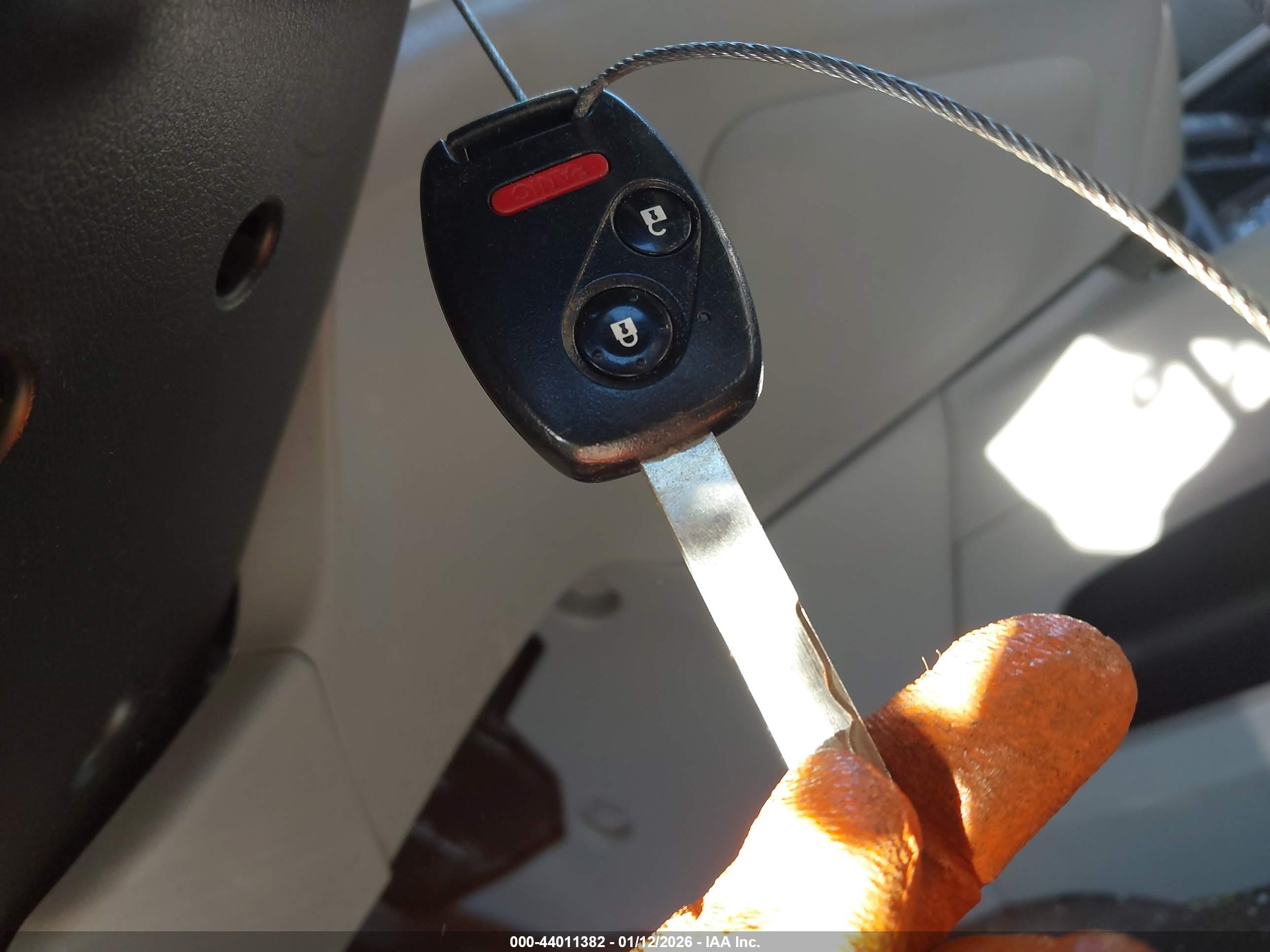HONDA CR-V image 11