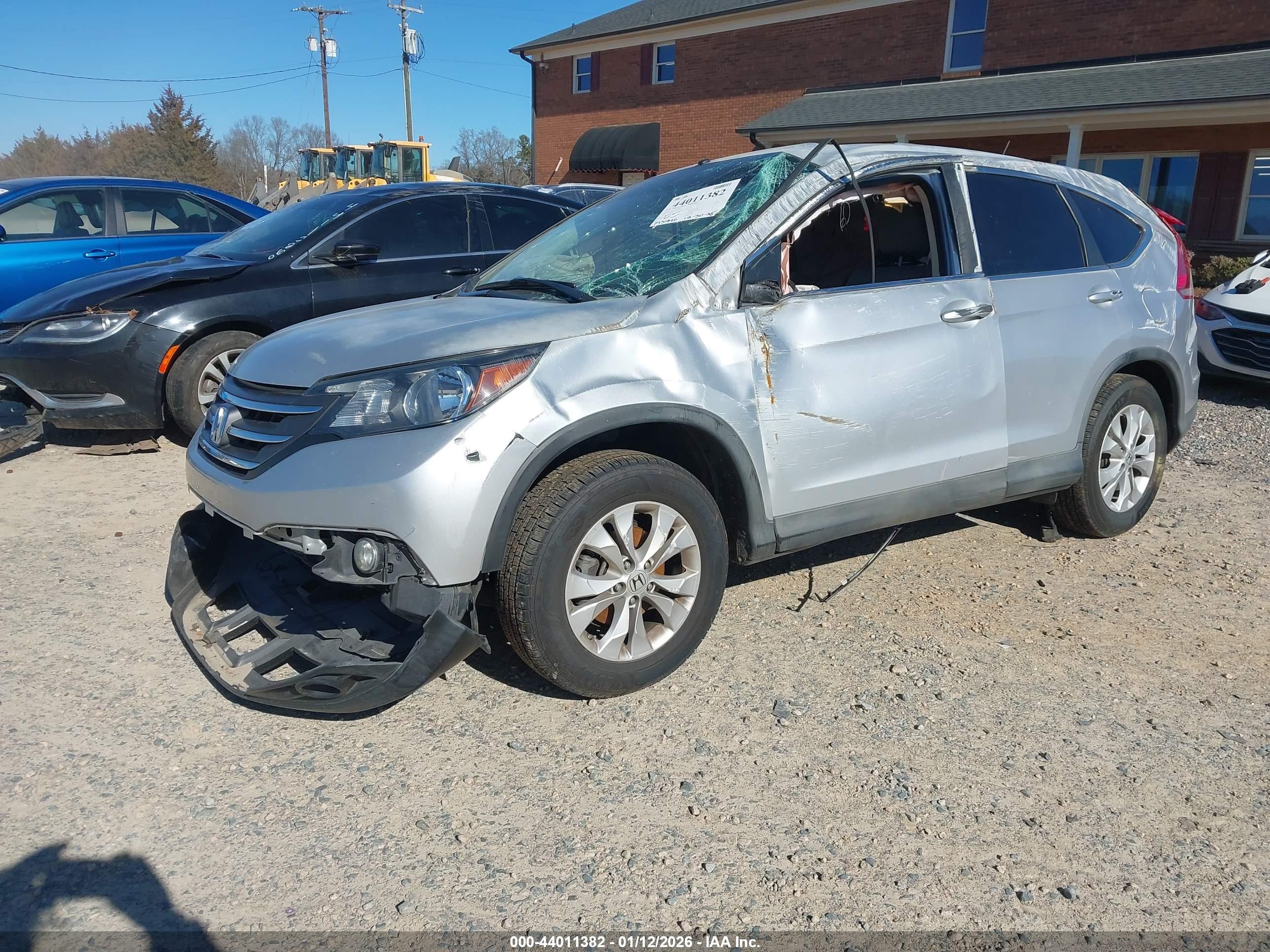 HONDA CR-V image 2
