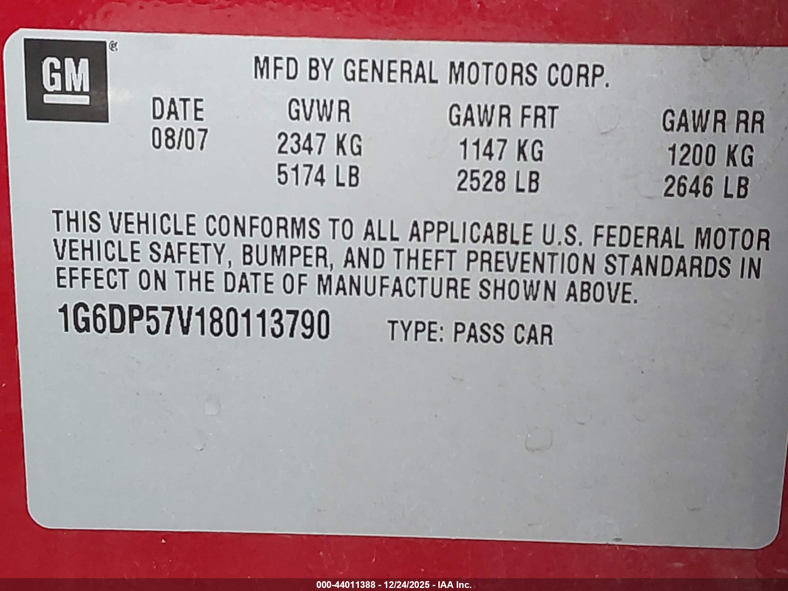 CADILLAC CTS image 9