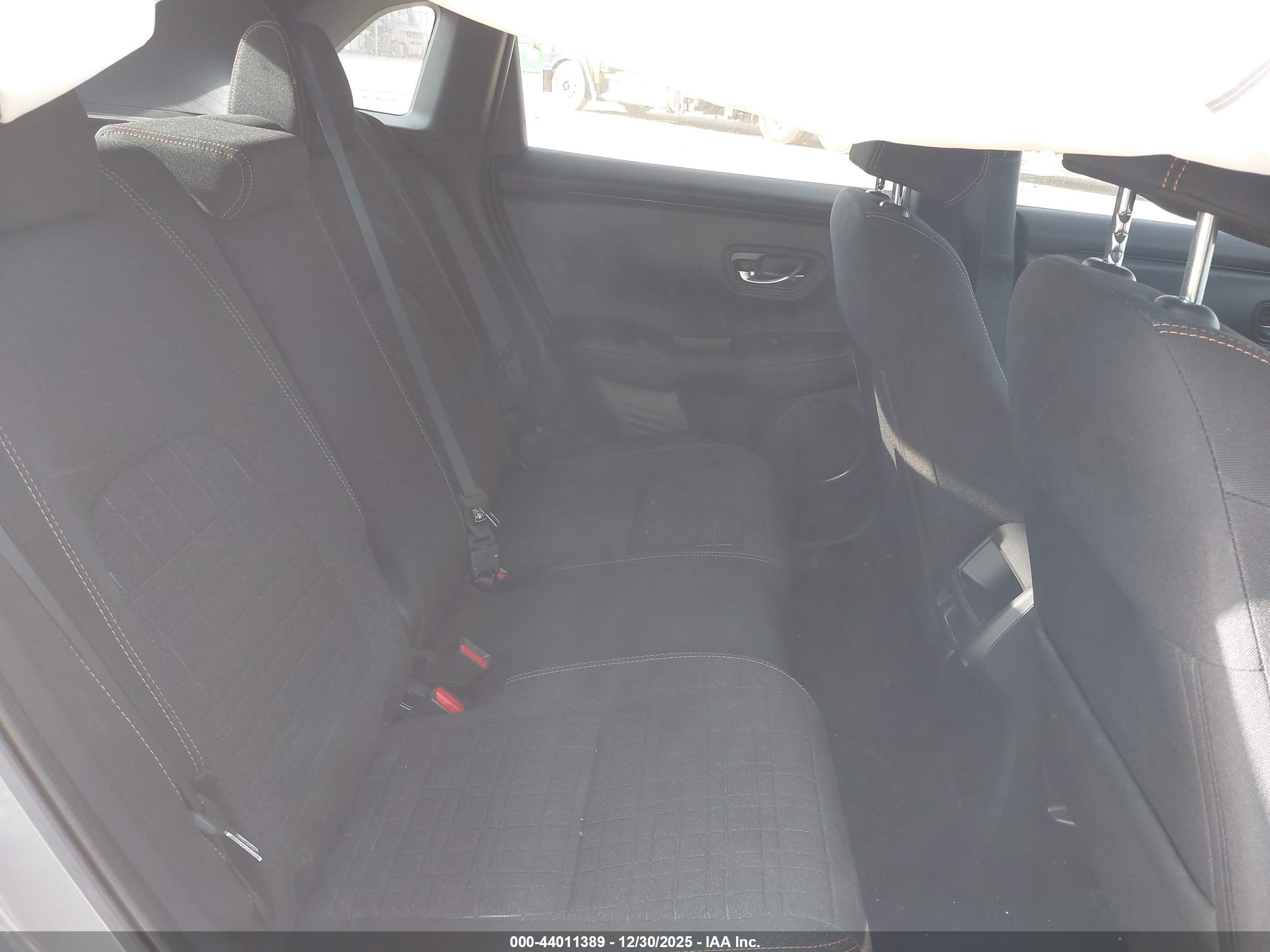 HONDA HR-V image 8