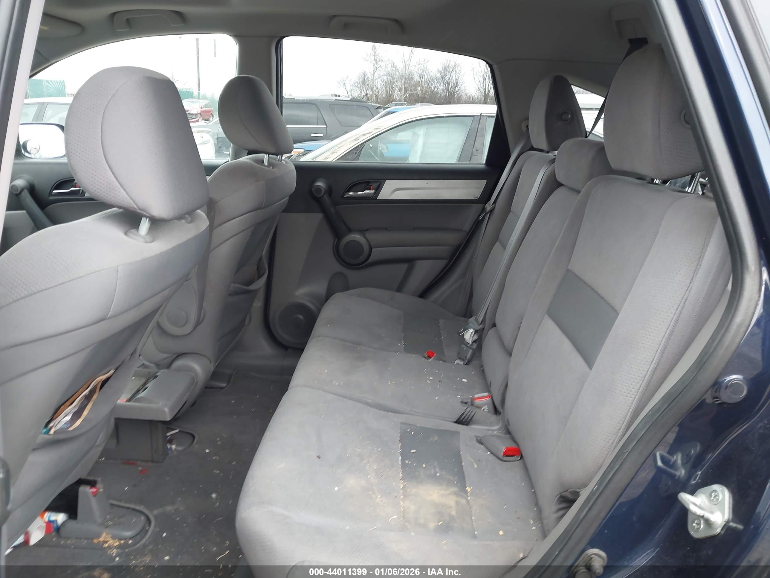 HONDA CR-V image 8