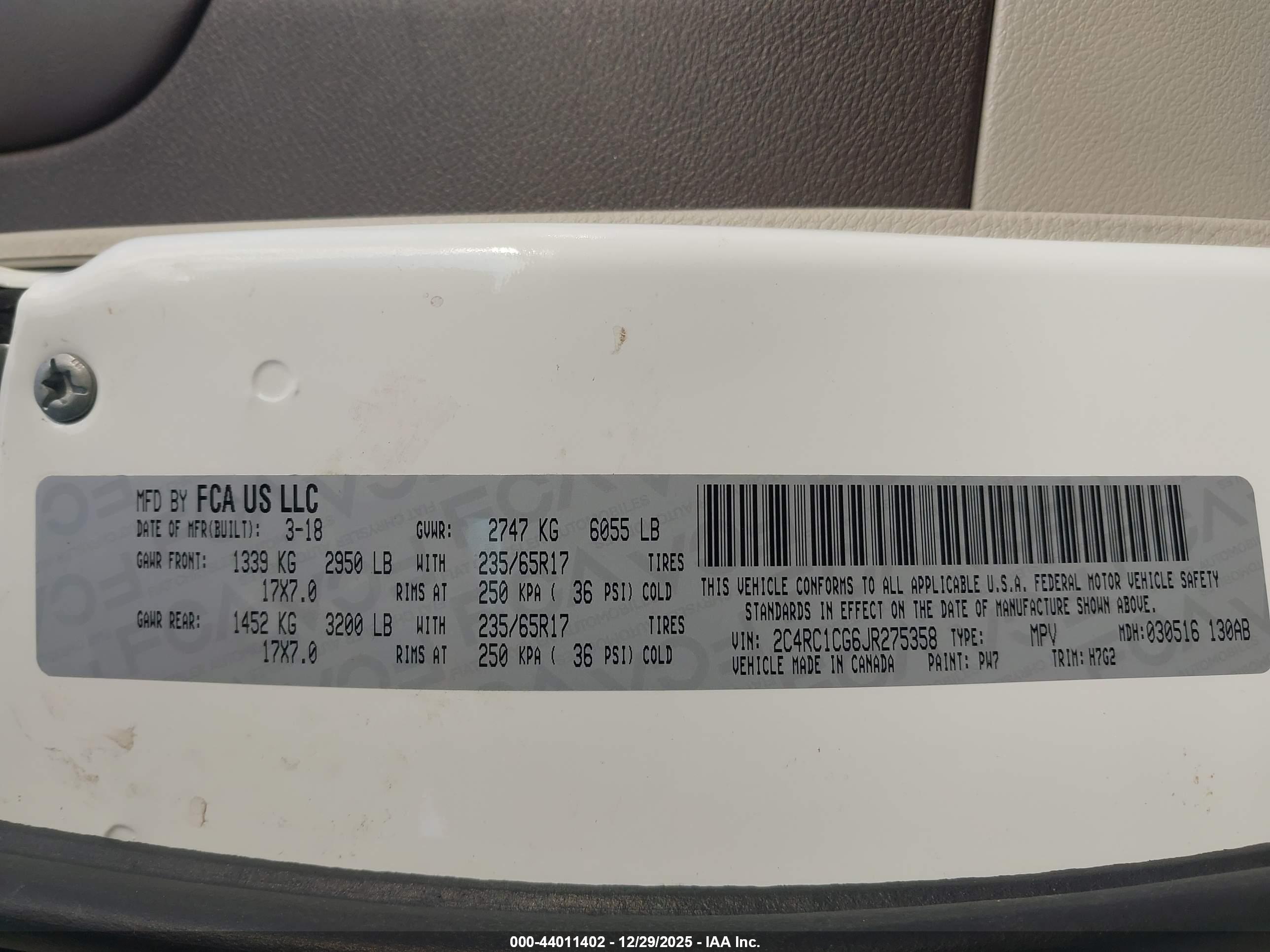 CHRYSLER PACIFICA image 9
