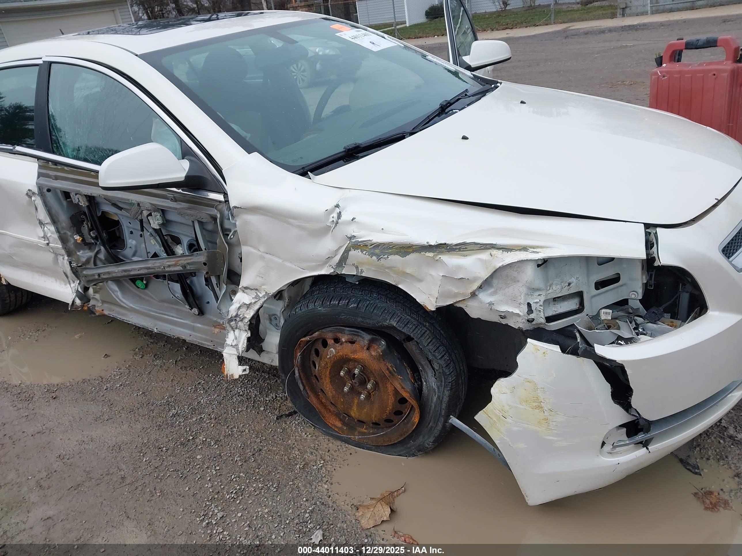 CHEVROLET MALIBU image 6