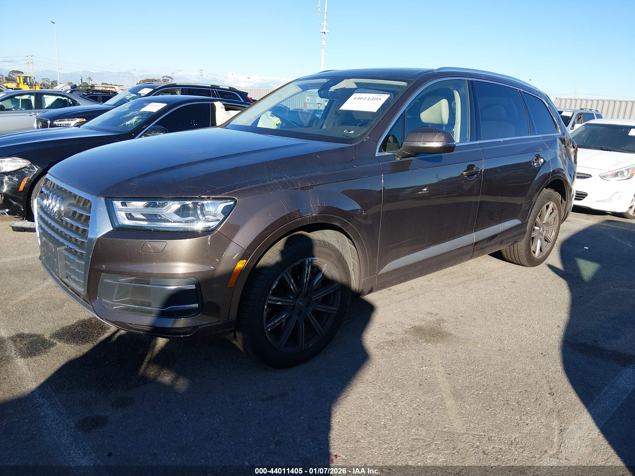 AUDI Q7 image 2