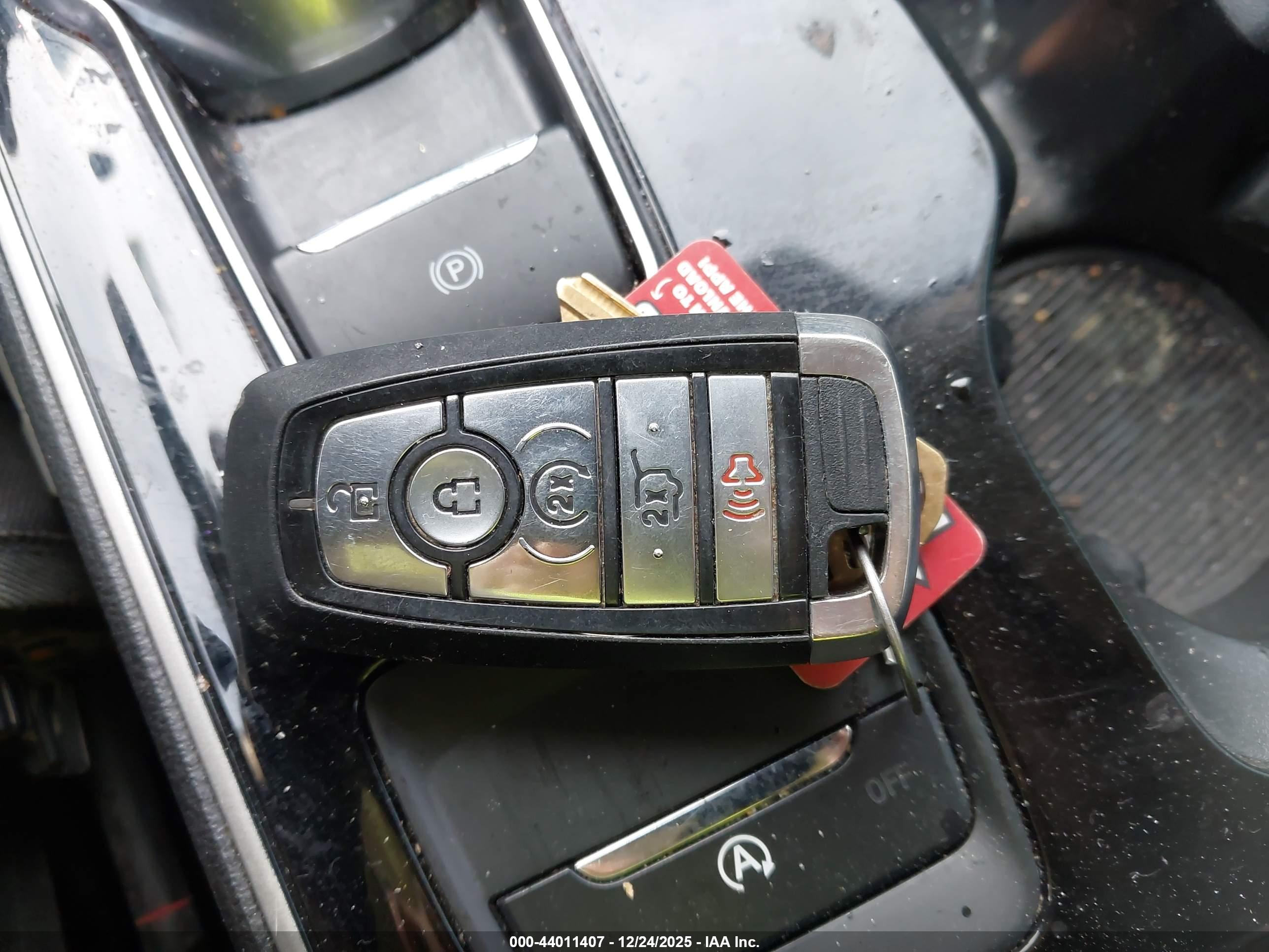 FORD EDGE image 11