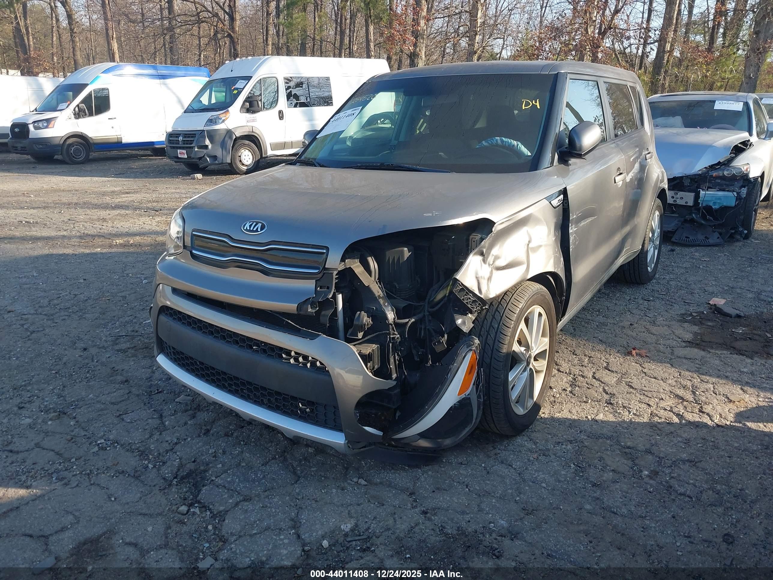 KIA SOUL image 2