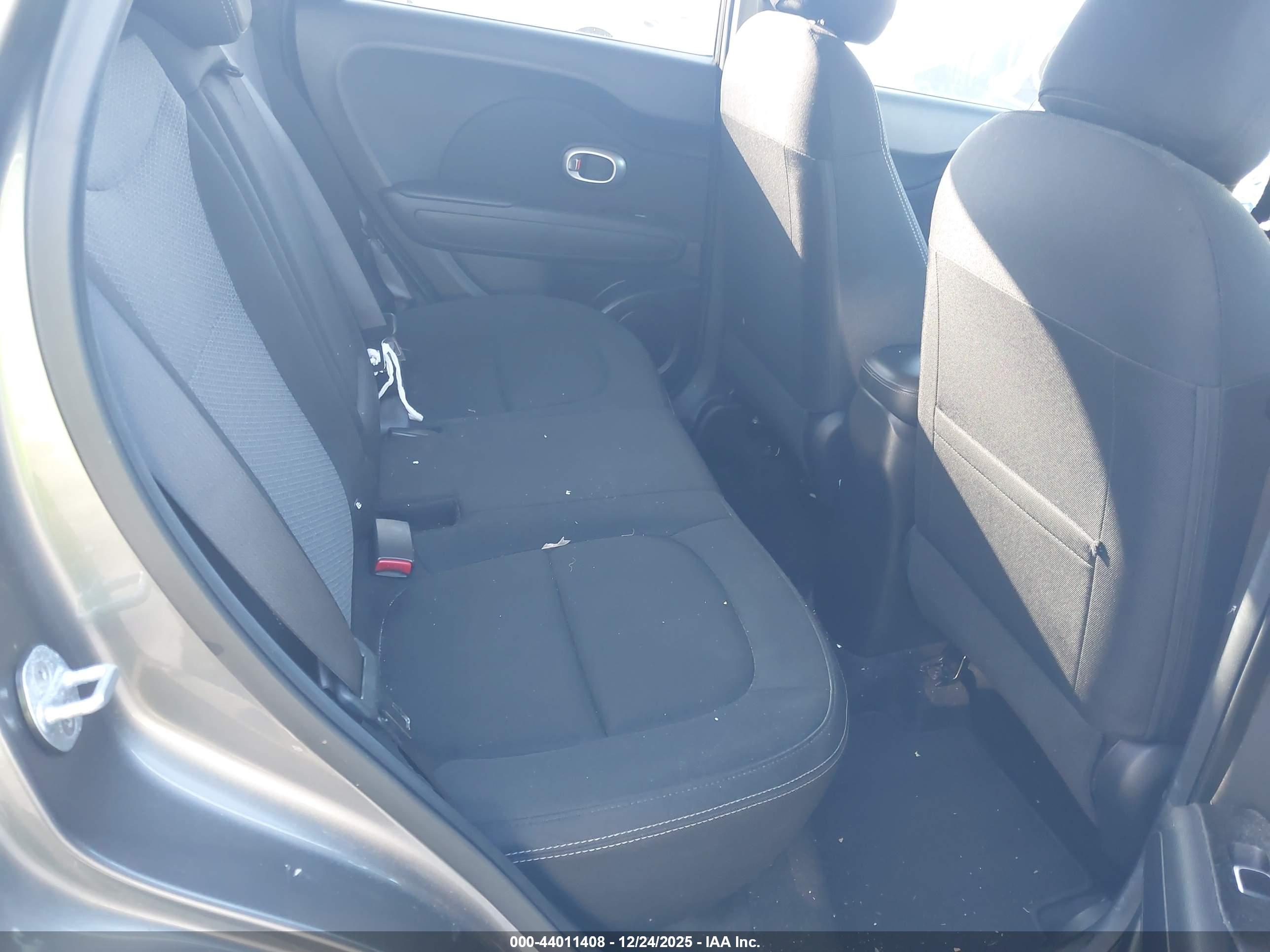 KIA SOUL image 8