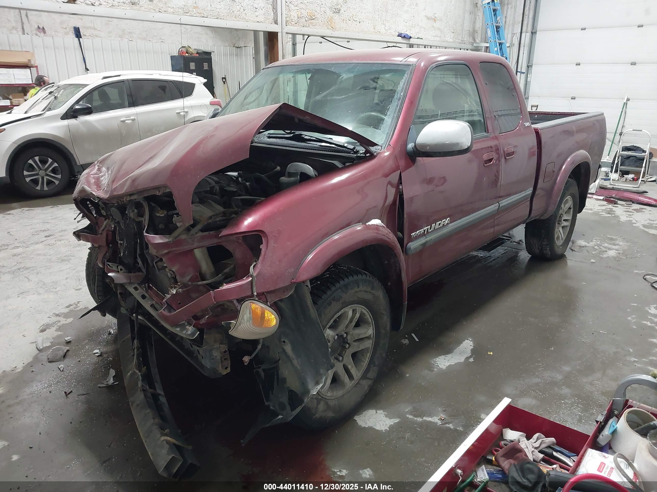 TOYOTA TUNDRA image 2