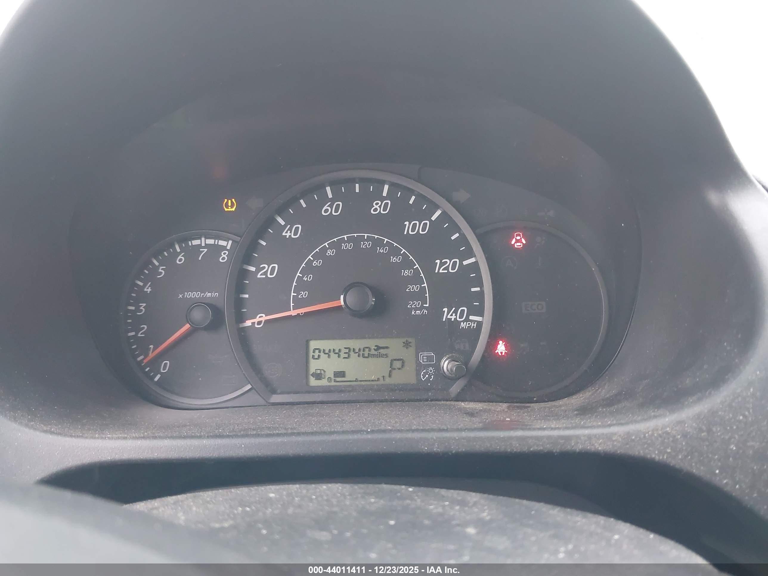 MITSUBISHI MIRAGE image 7