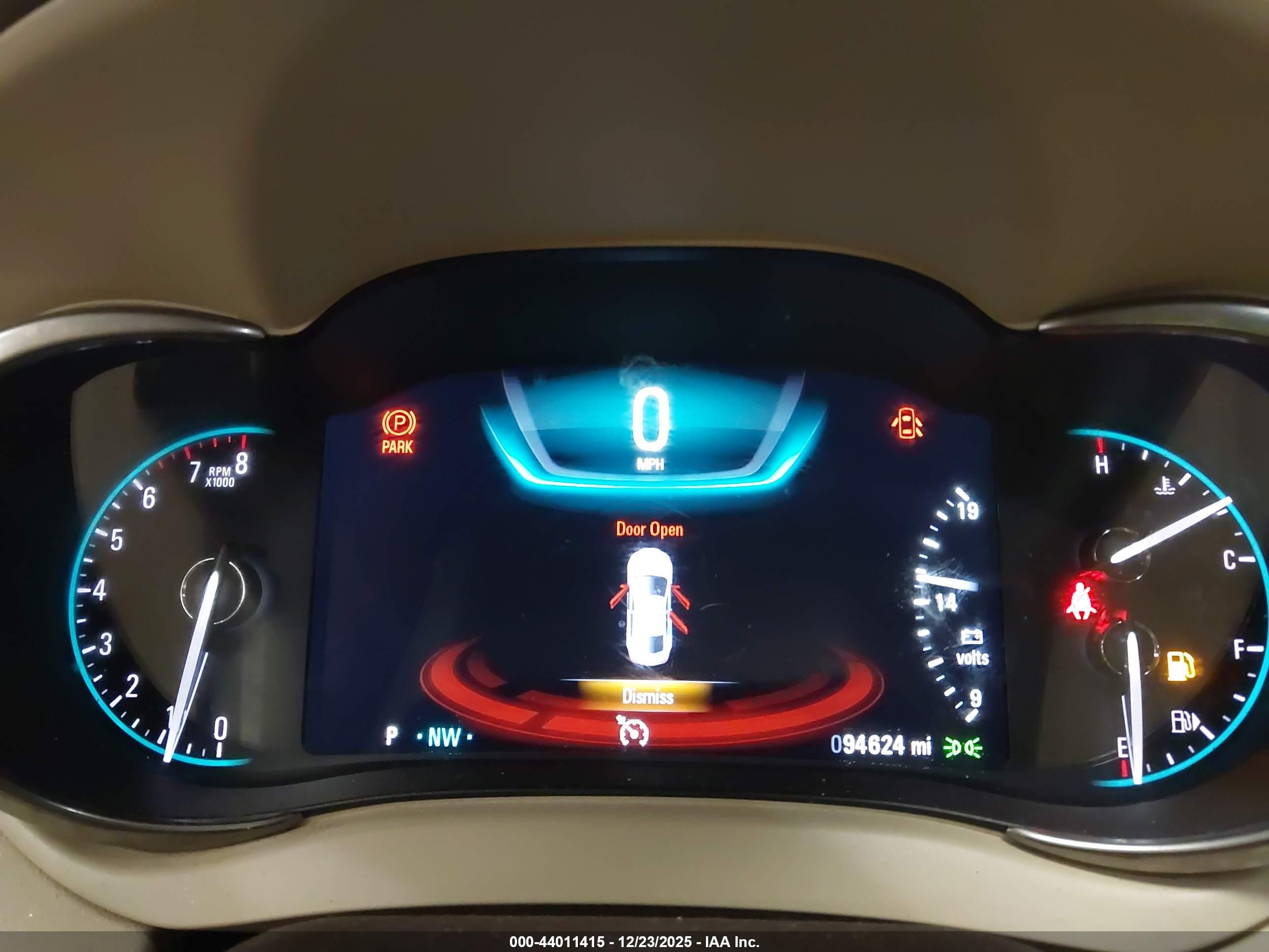BUICK LACROSSE image 7
