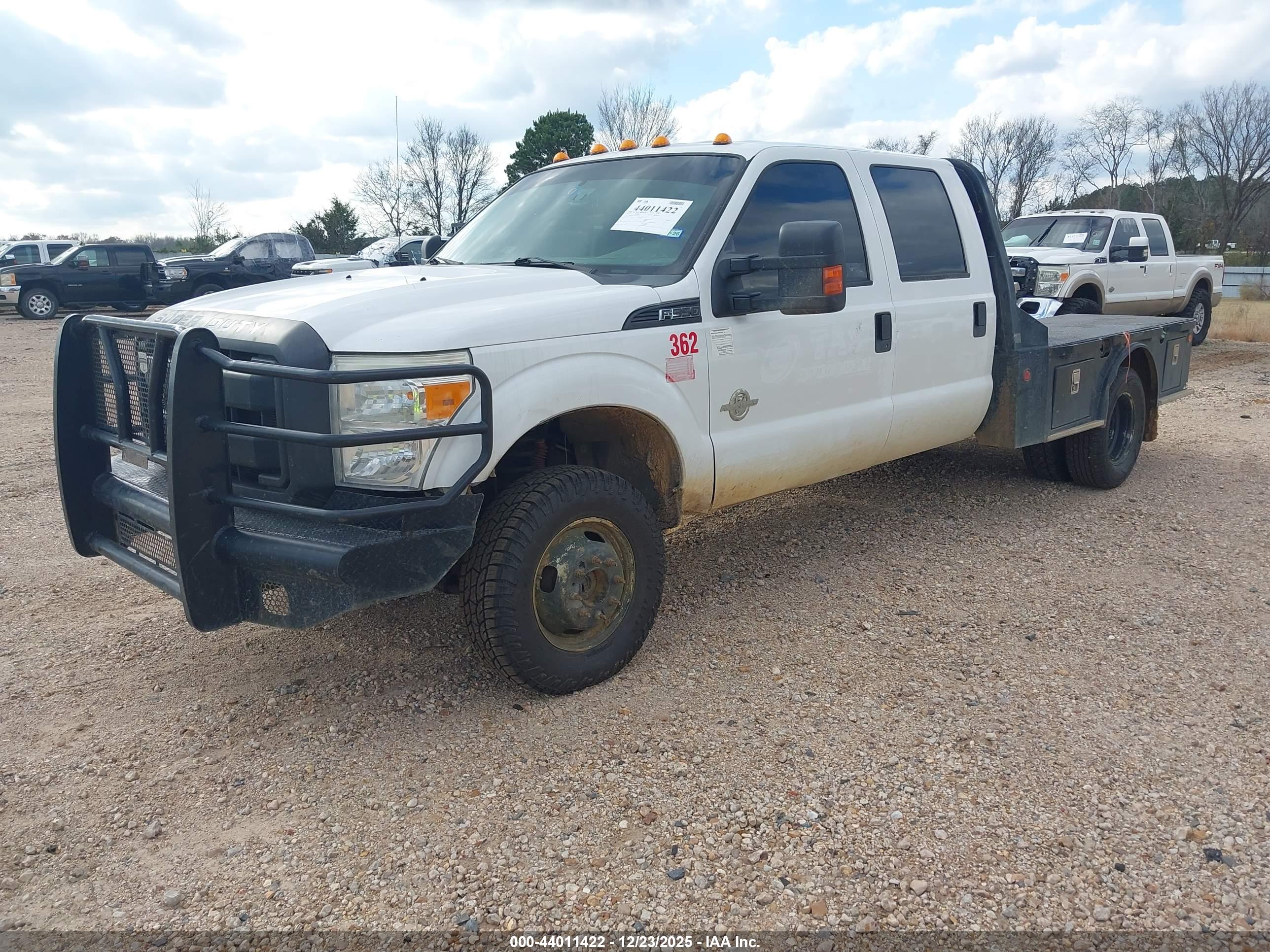 FORD F-350 image 2