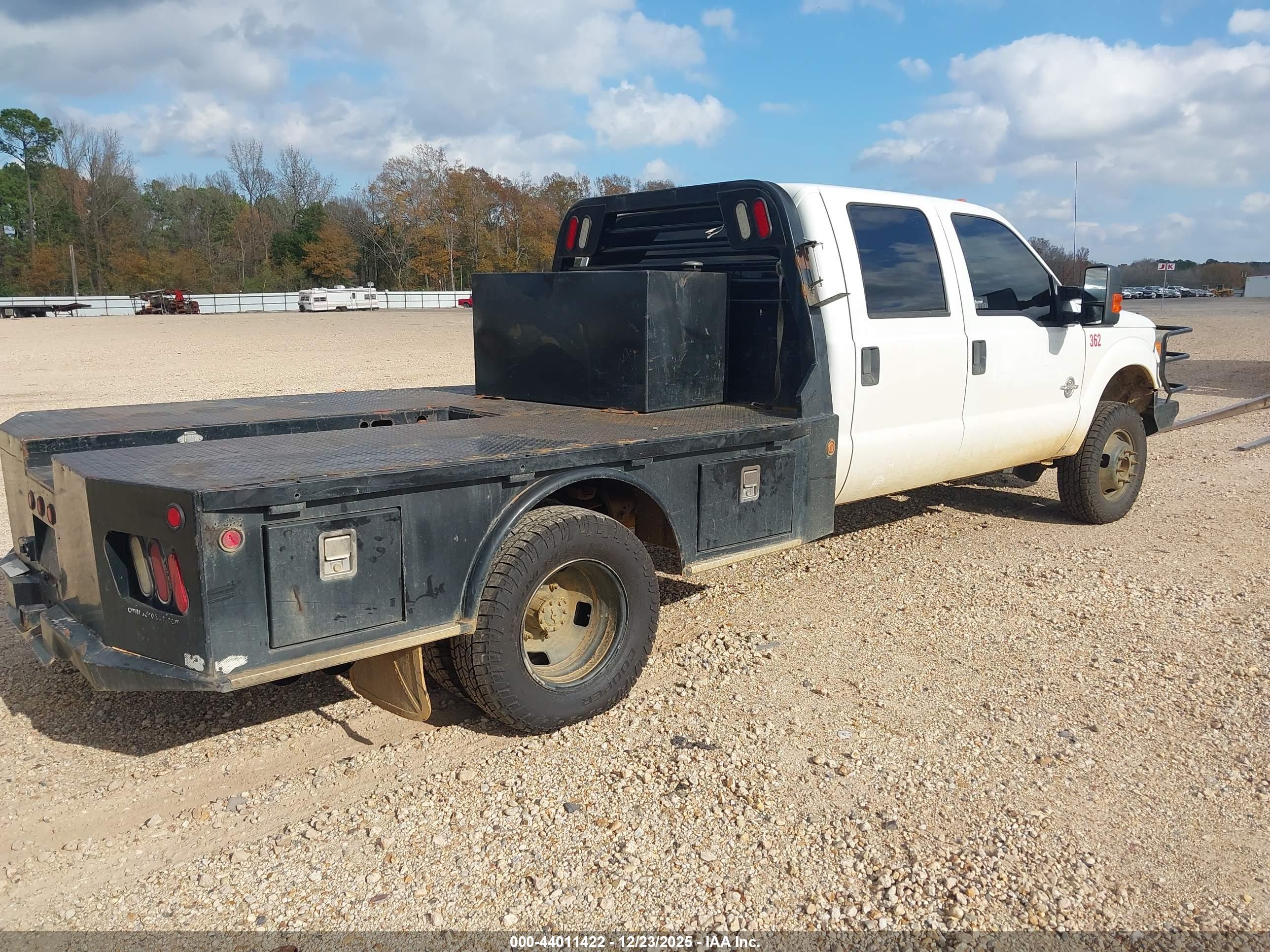 FORD F-350 image 4