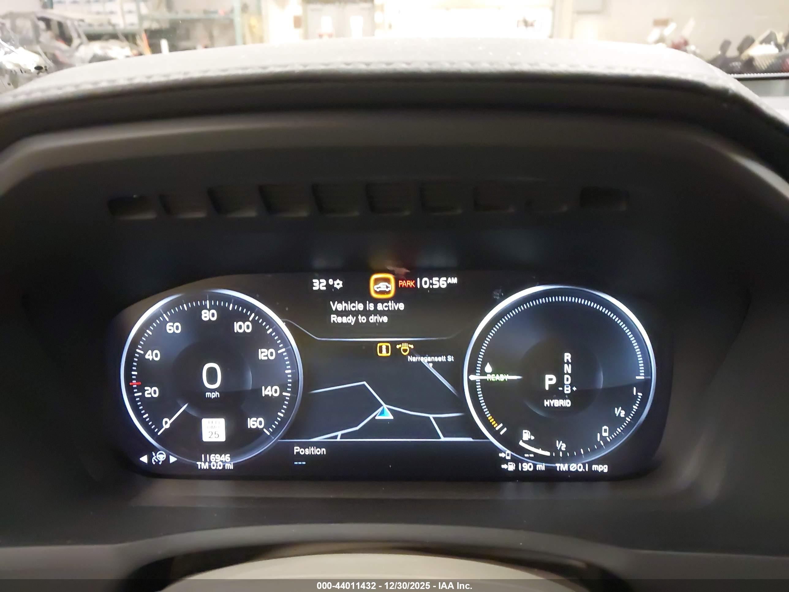 VOLVO XC90 image 7
