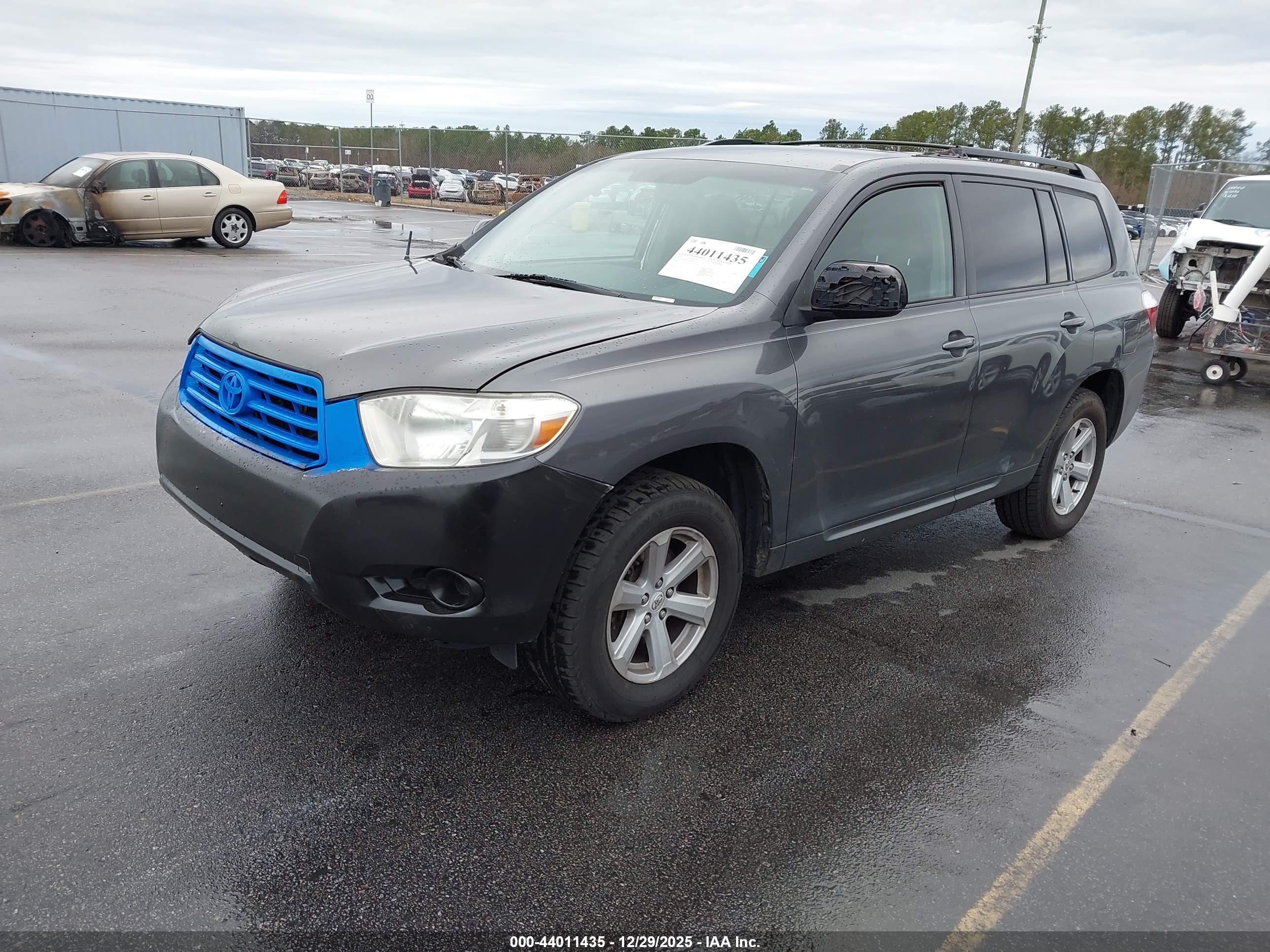TOYOTA HIGHLANDER image 2