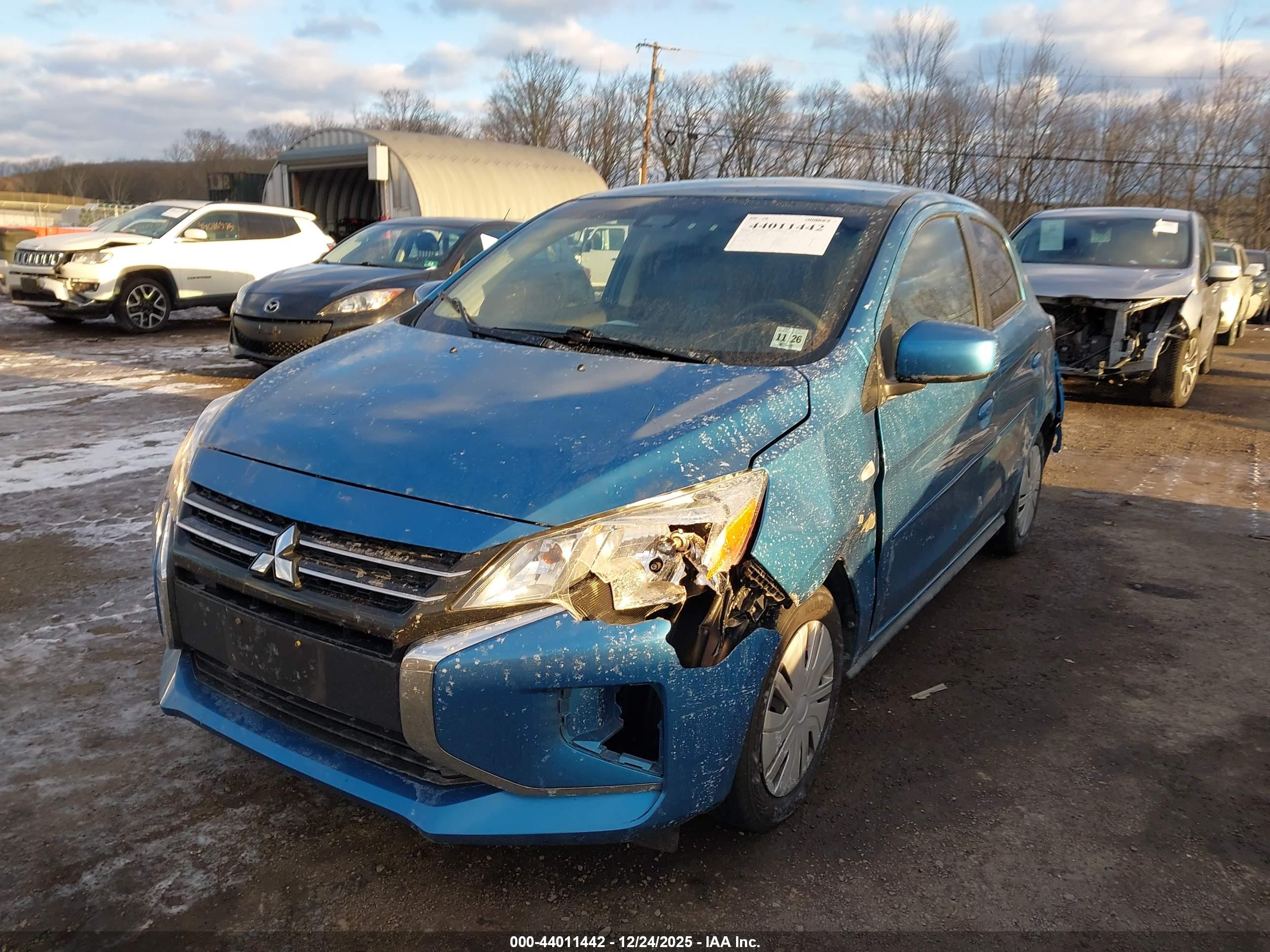 MITSUBISHI MIRAGE image 6