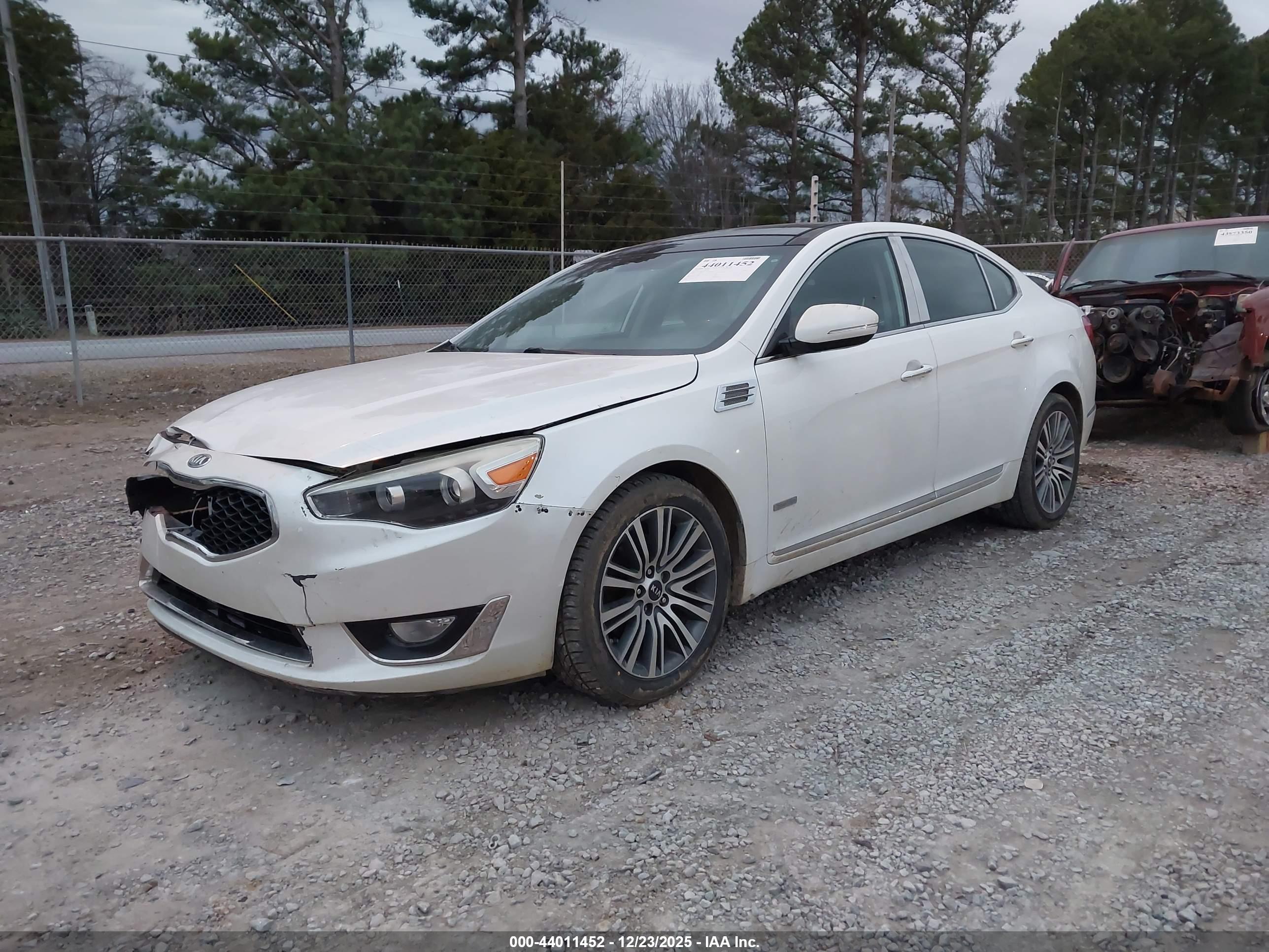 KIA CADENZA image 2